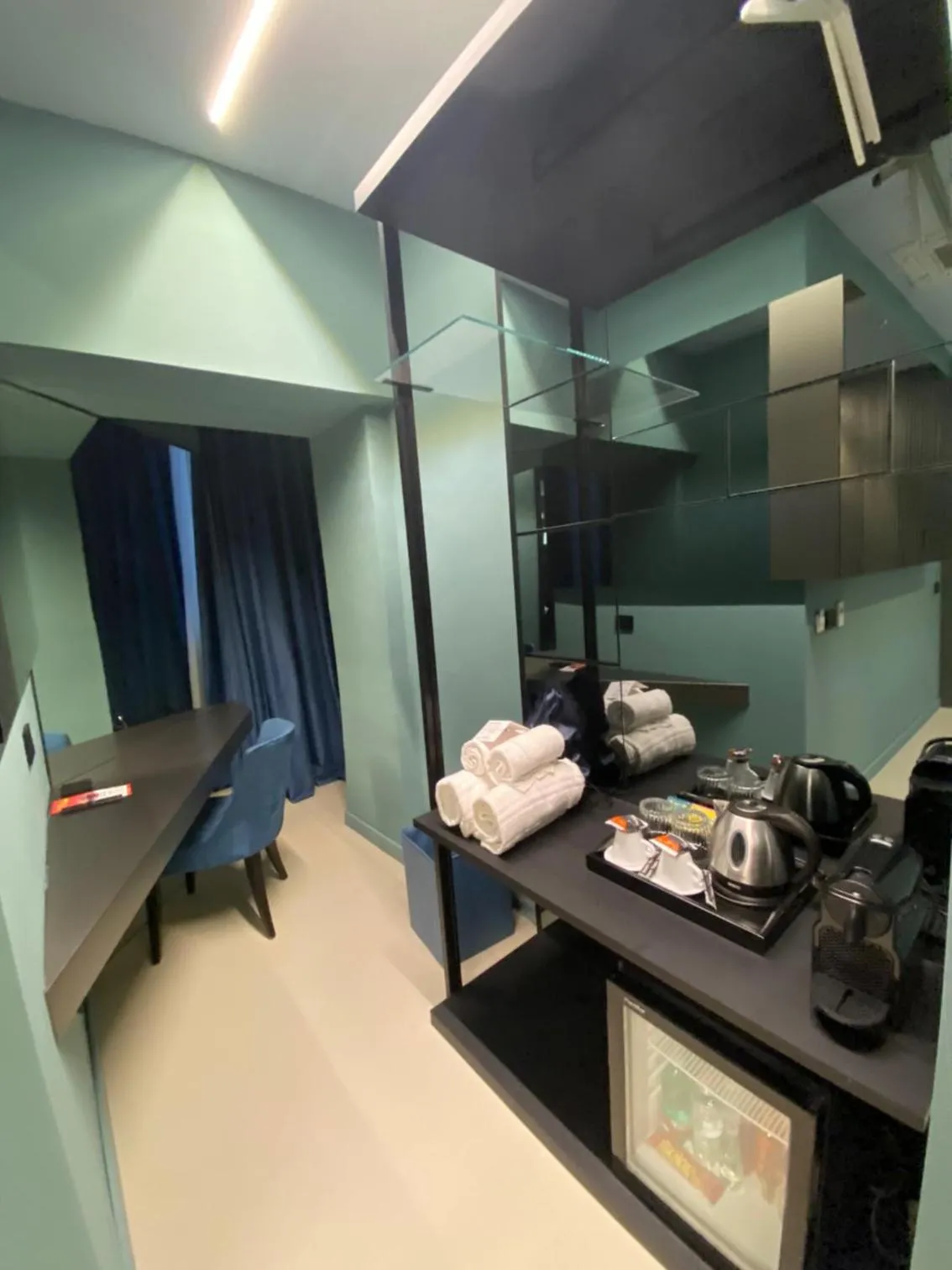 wardrobe in Relais sul Mare Boutique Hotel