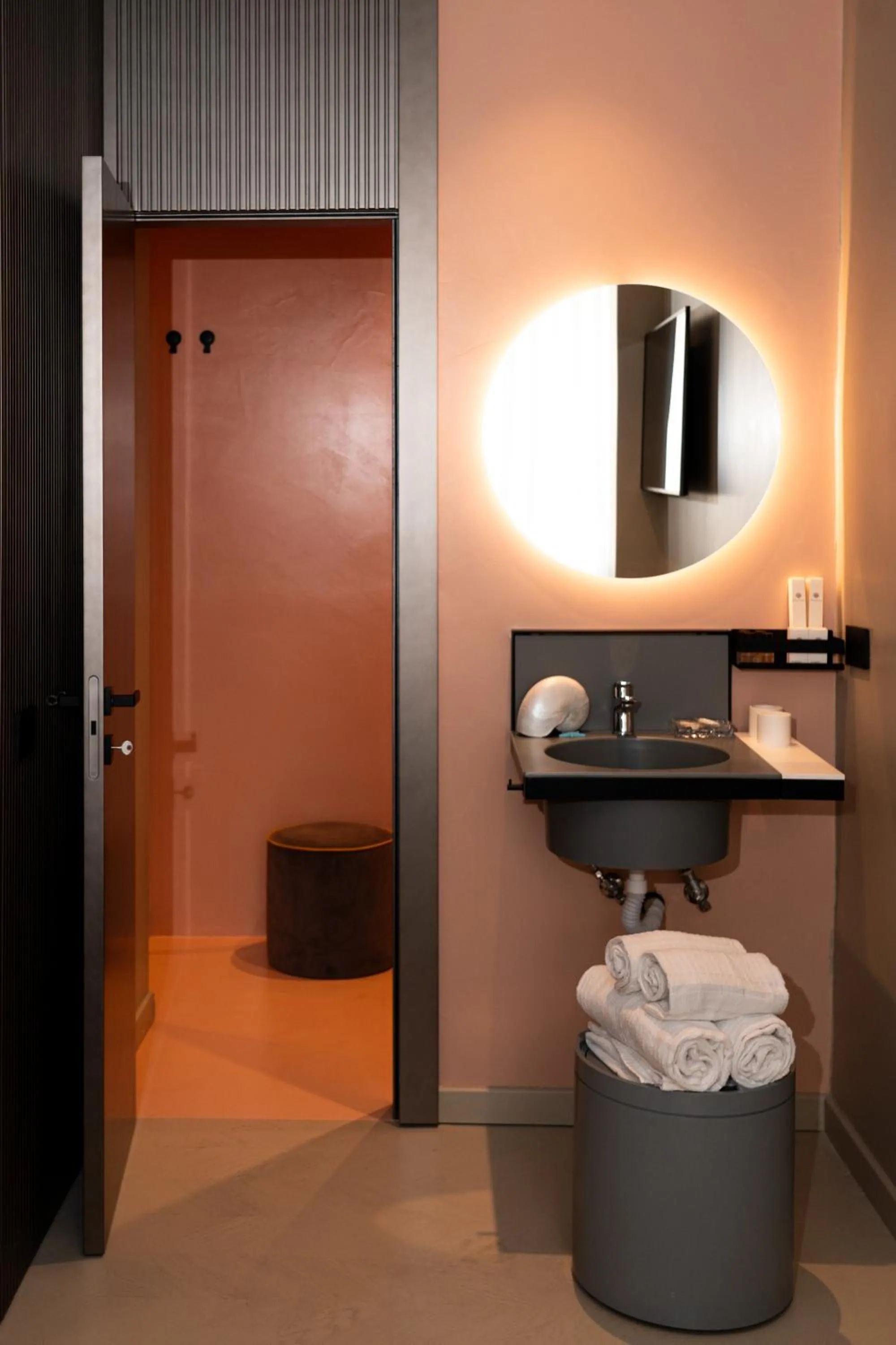 Bedroom in Relais sul Mare Boutique Hotel