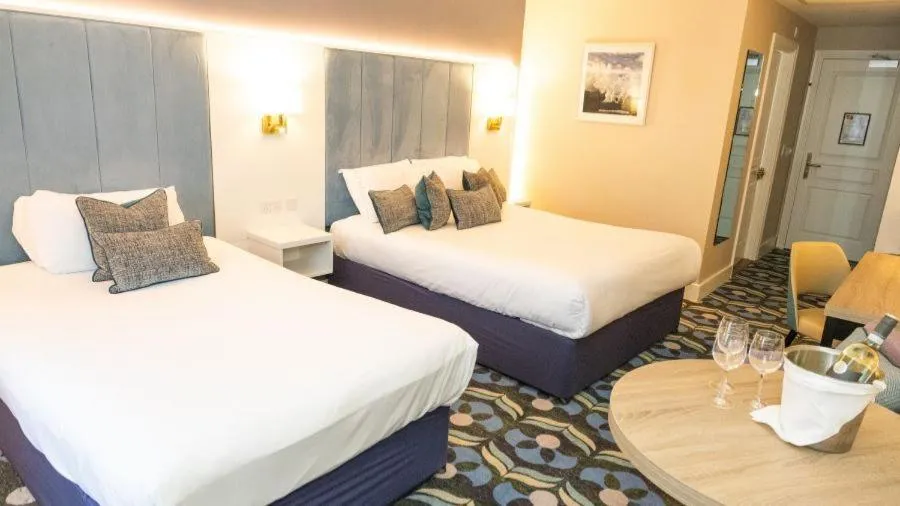 Bed in Ocean Sands Hotel & Spa