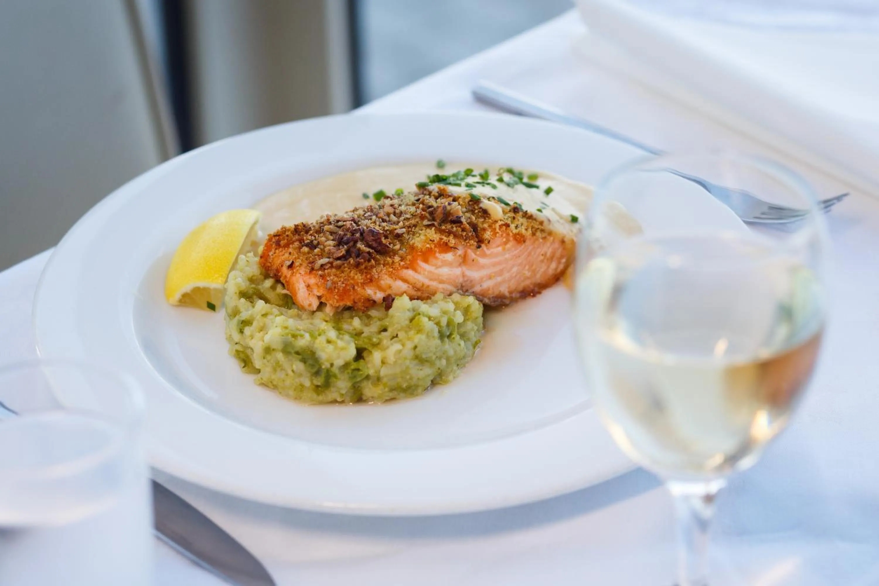 Restaurant/places to eat in Ocean Sands Hotel & Spa