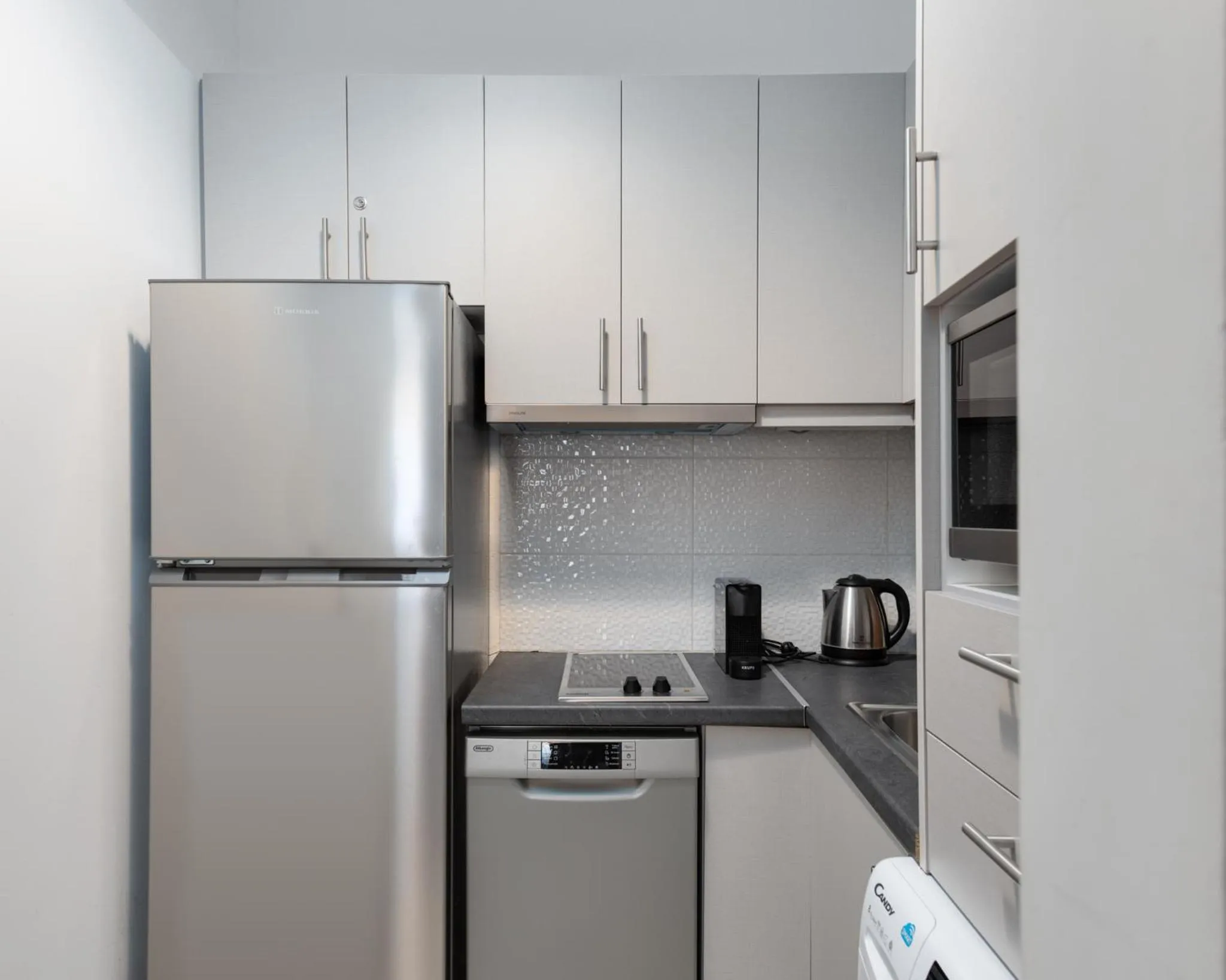 Kitchen or kitchenette in Syntagma Spotlight Residence