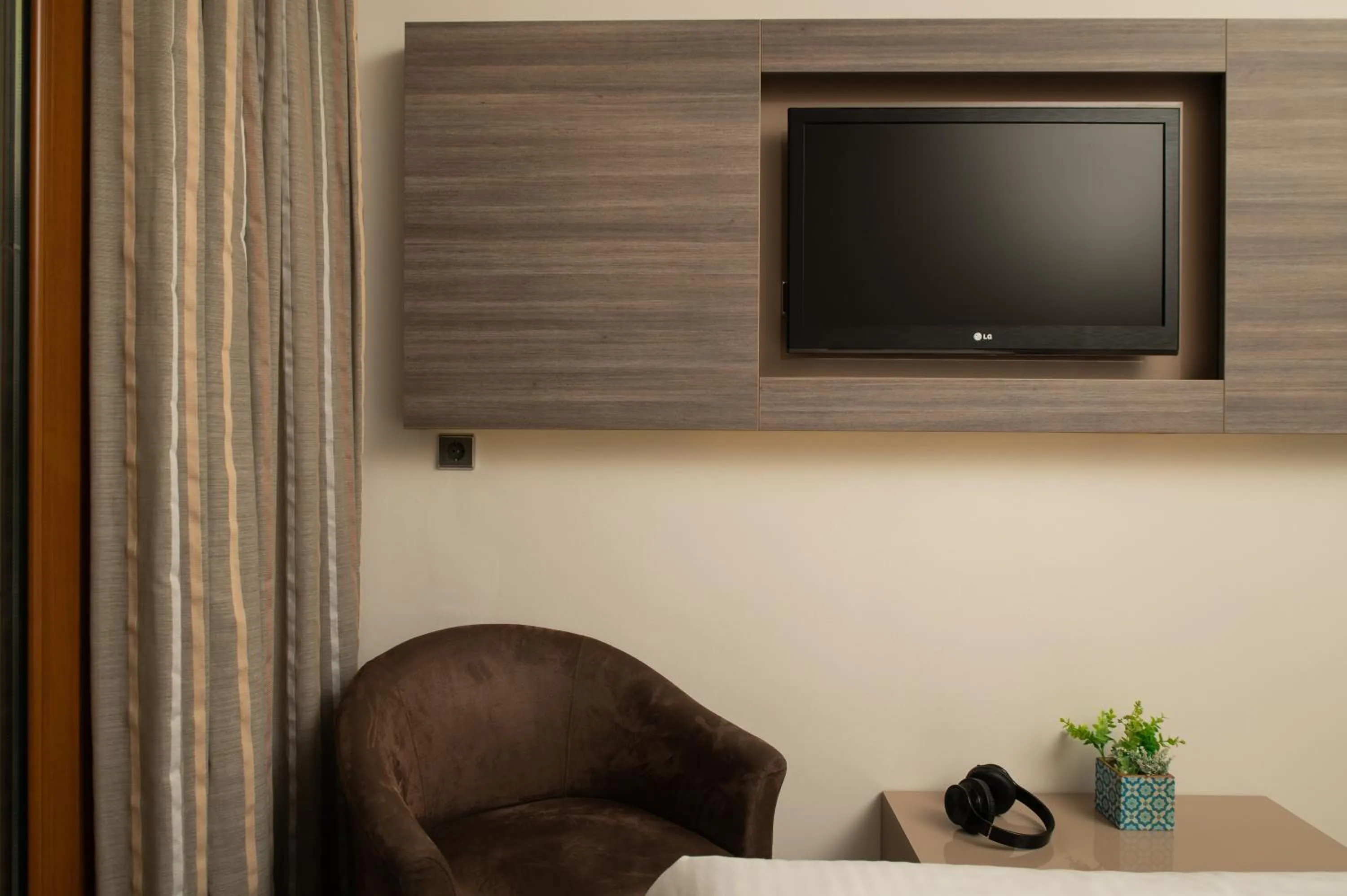 Seating area in Royal Sun