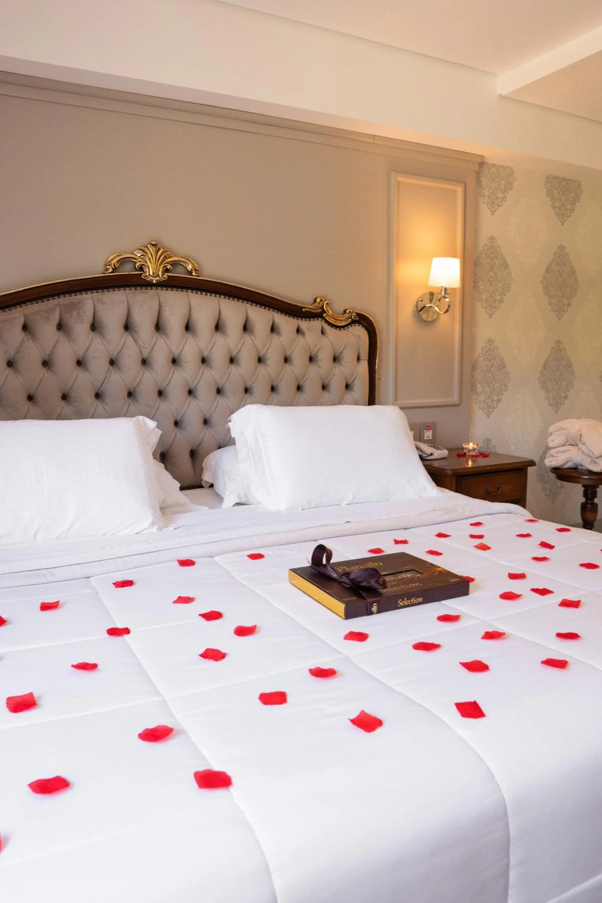 Bed in Daara Transamerica Collection Gramado