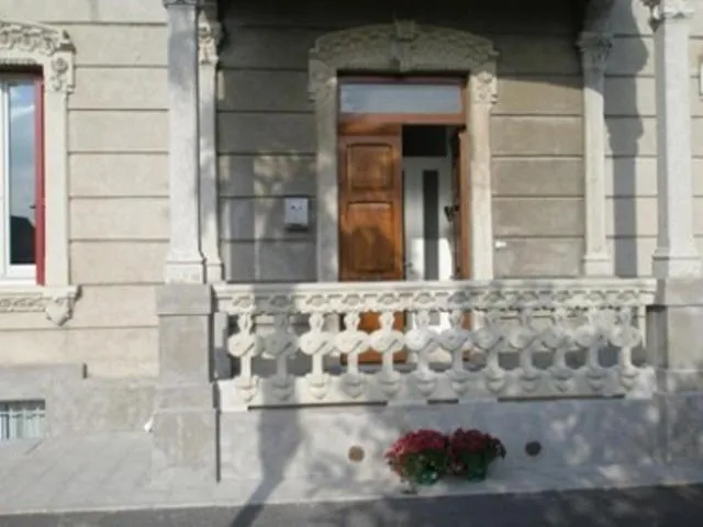 Facade/entrance in Villa Marietta