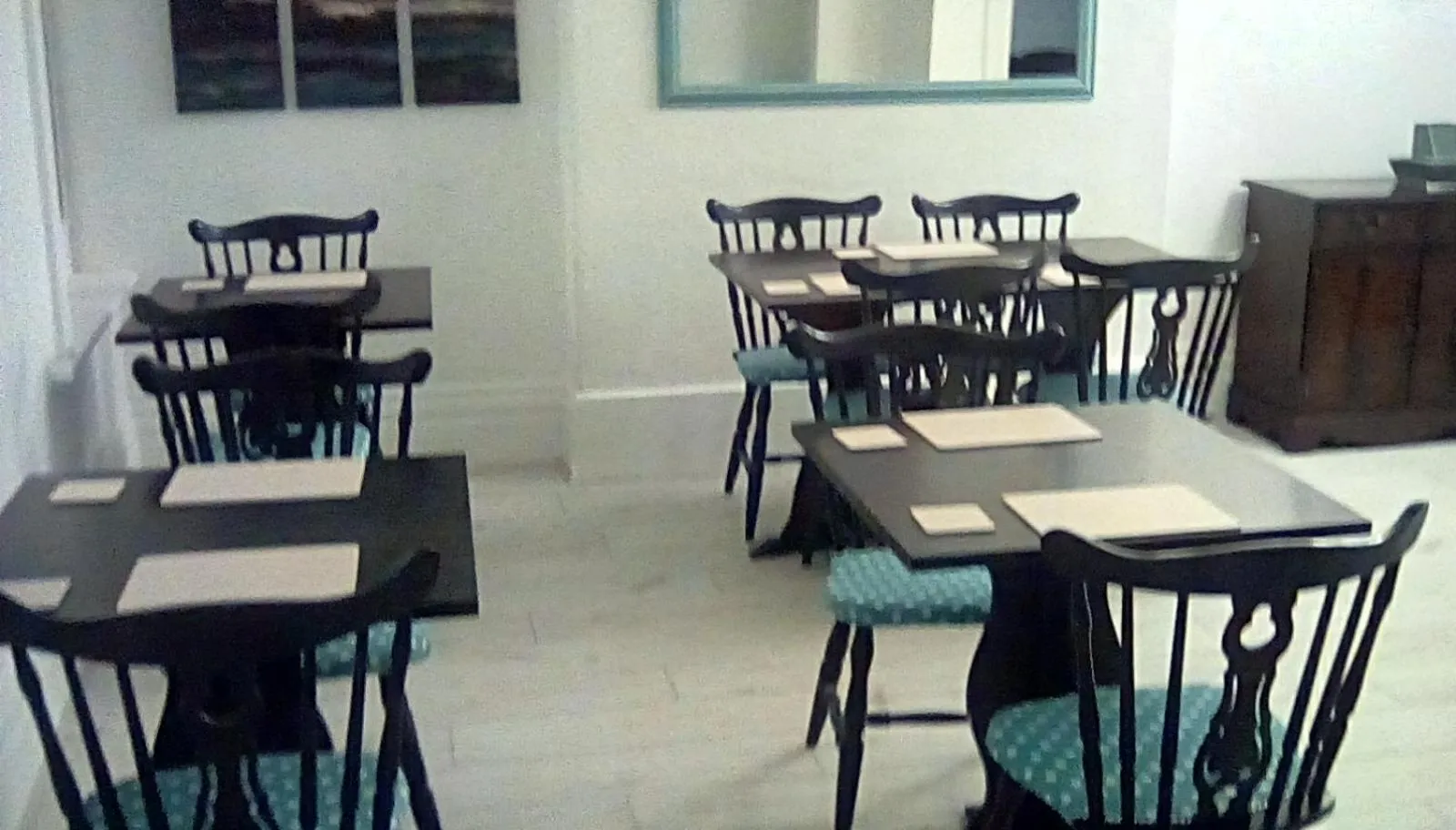 Dining area in The braeside families and couples