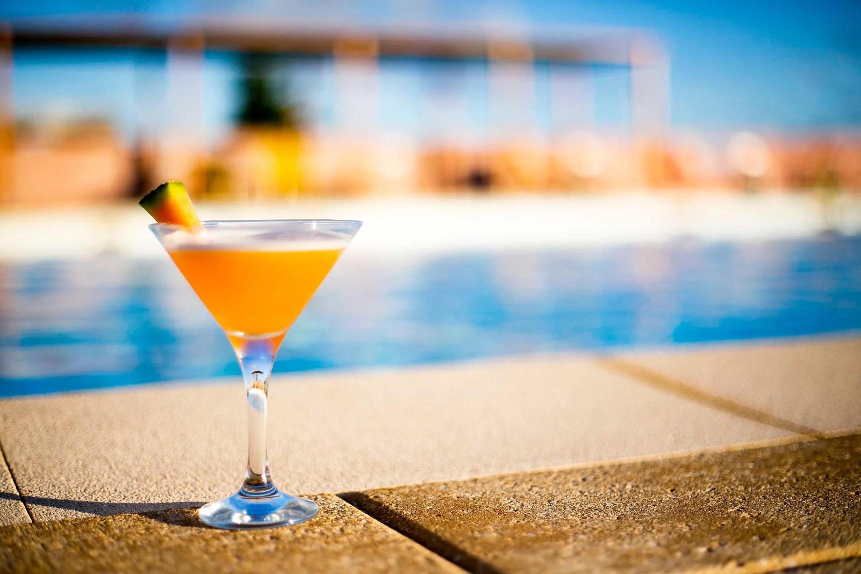 Swimming pool in Hotel Colombo