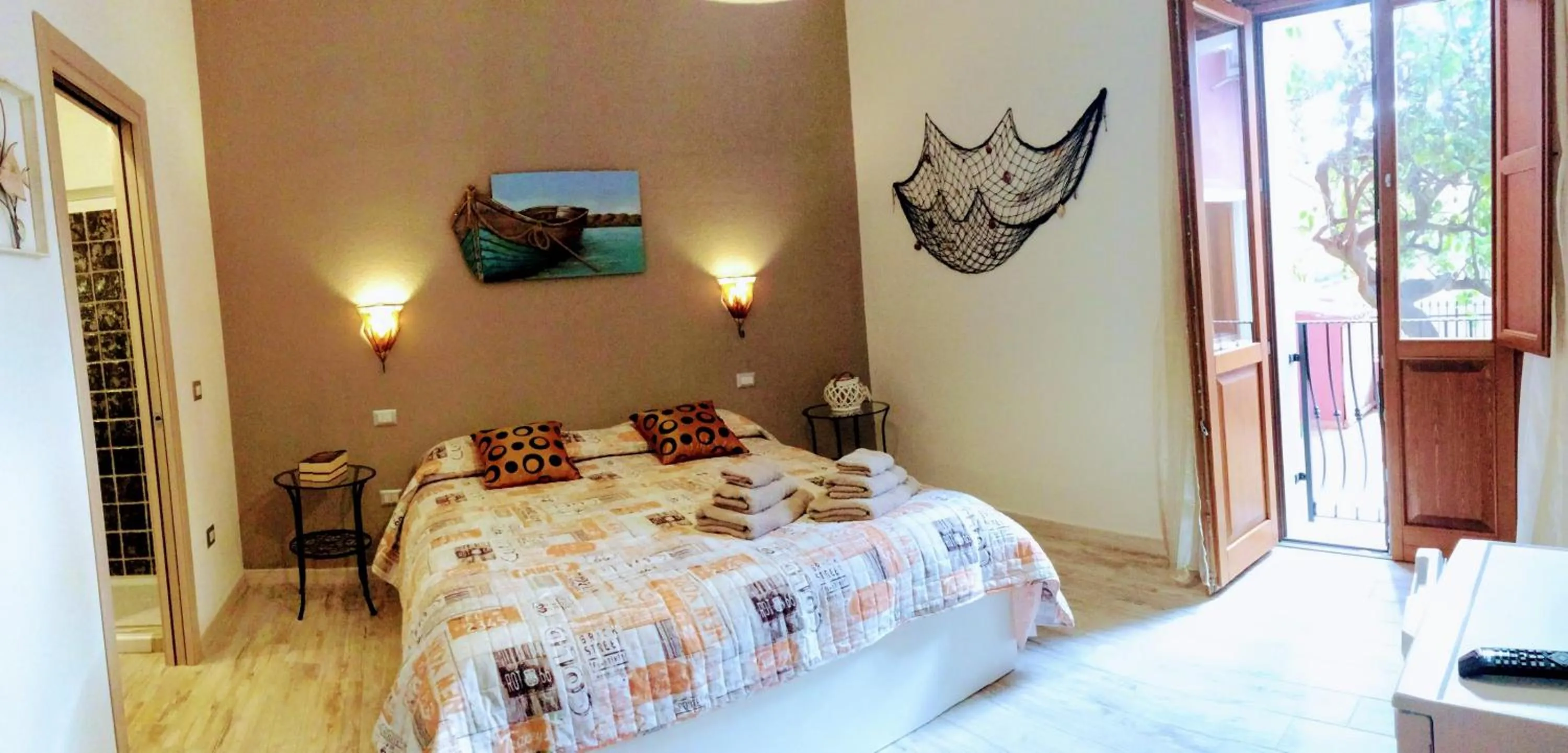 Bed in La Perla del Sud