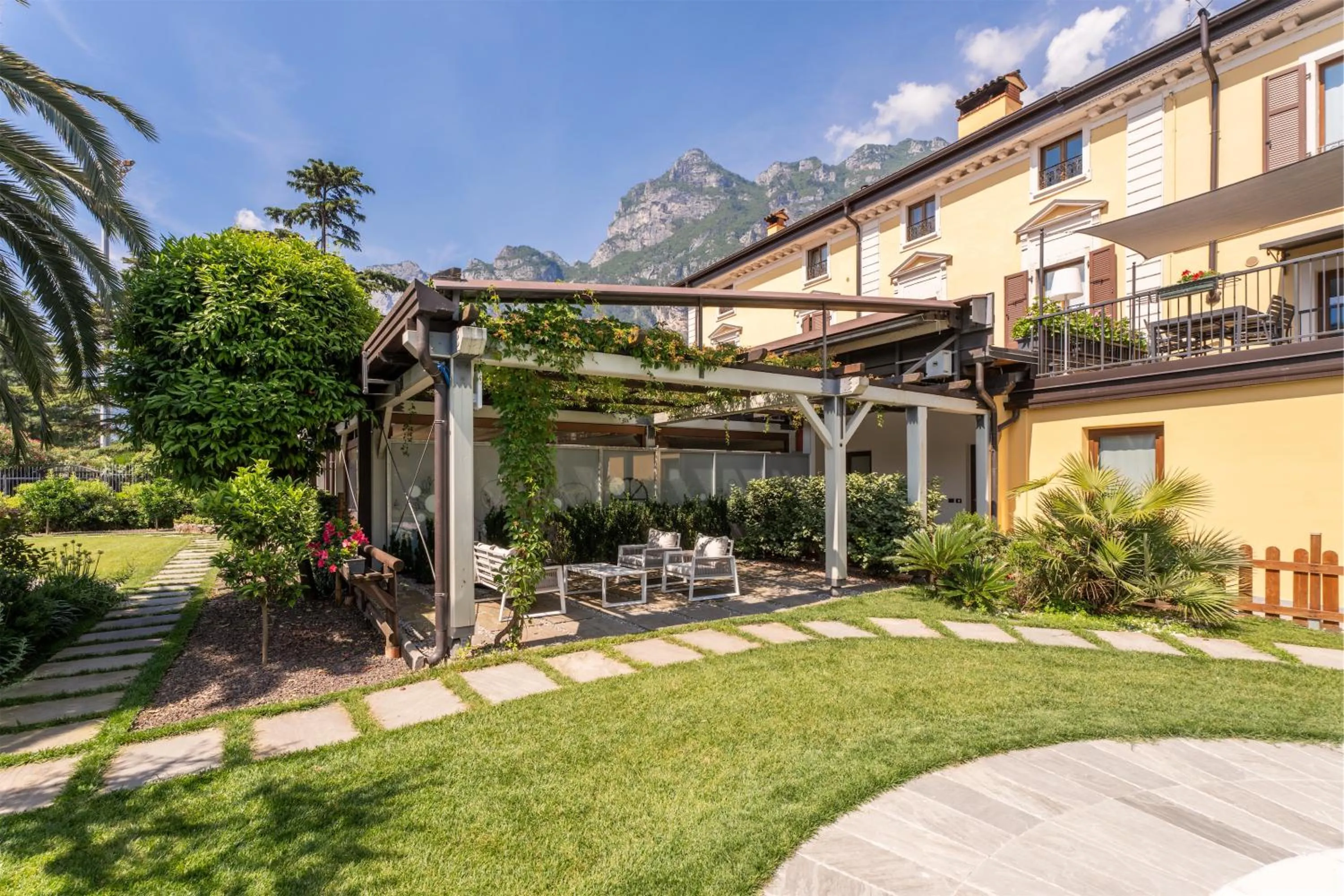 Property building in Residence Villa degli Aranci