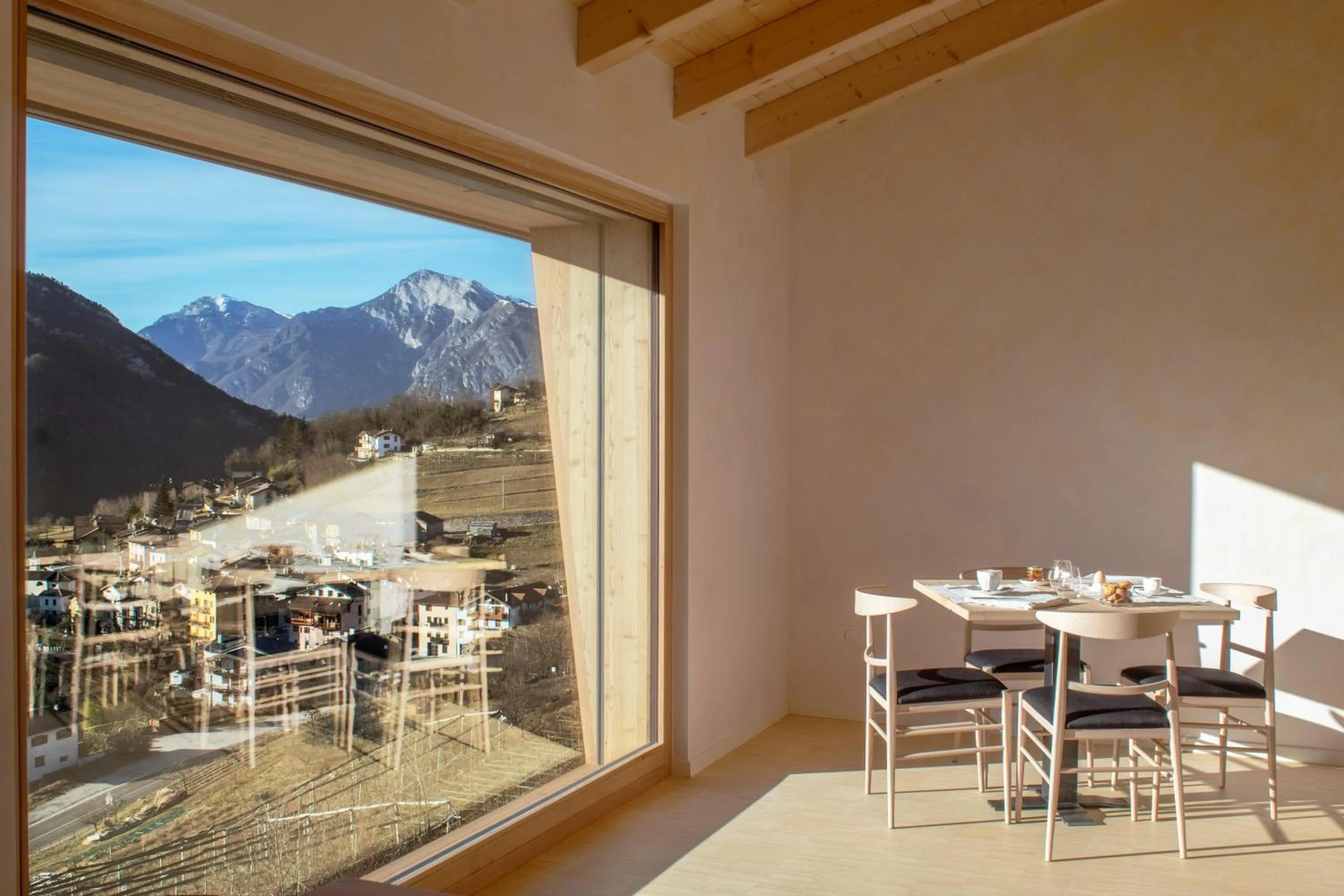 Dining area in Maso al Sole Agriturismo