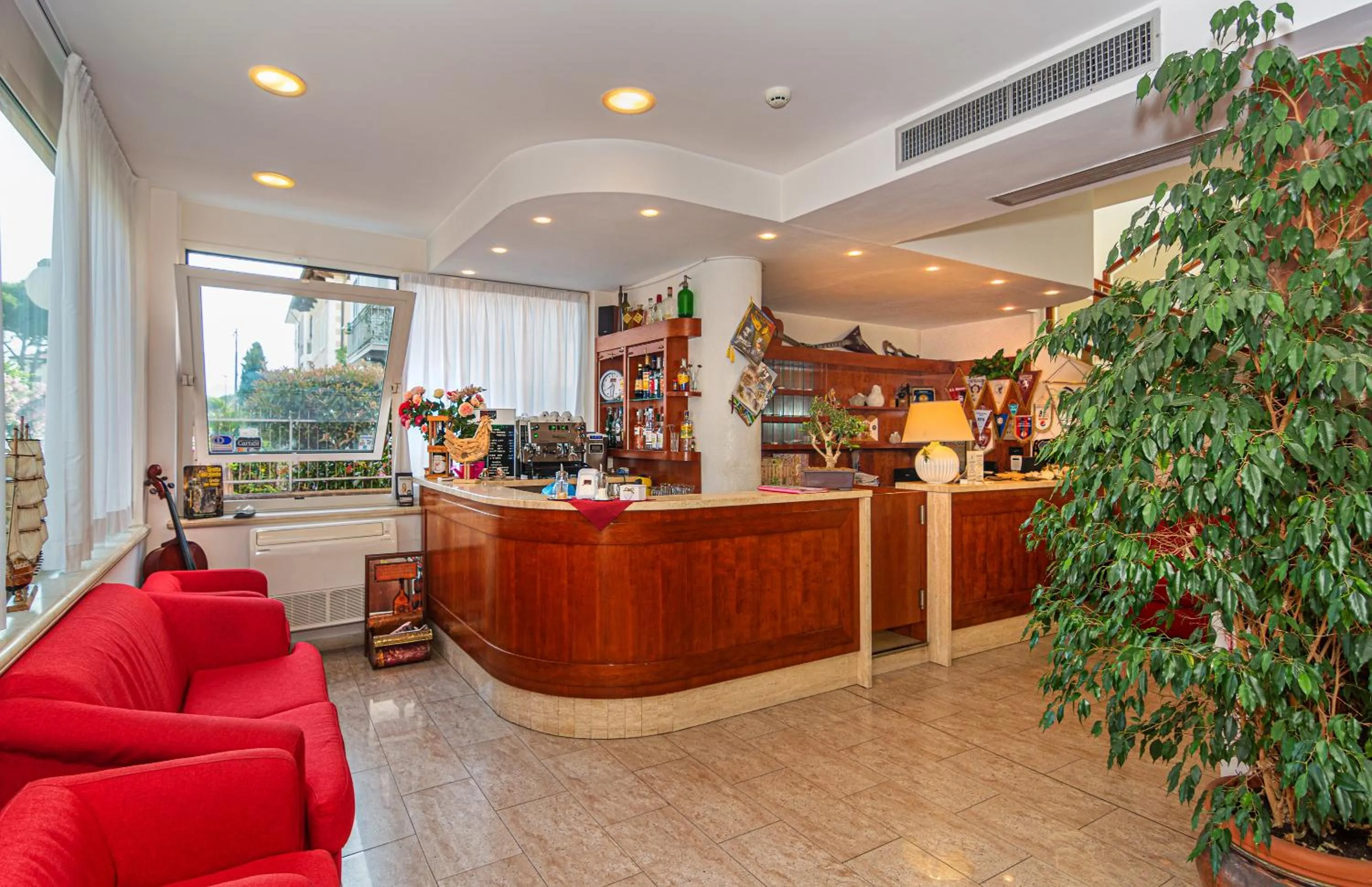 Lobby or reception in Florentia Hotel