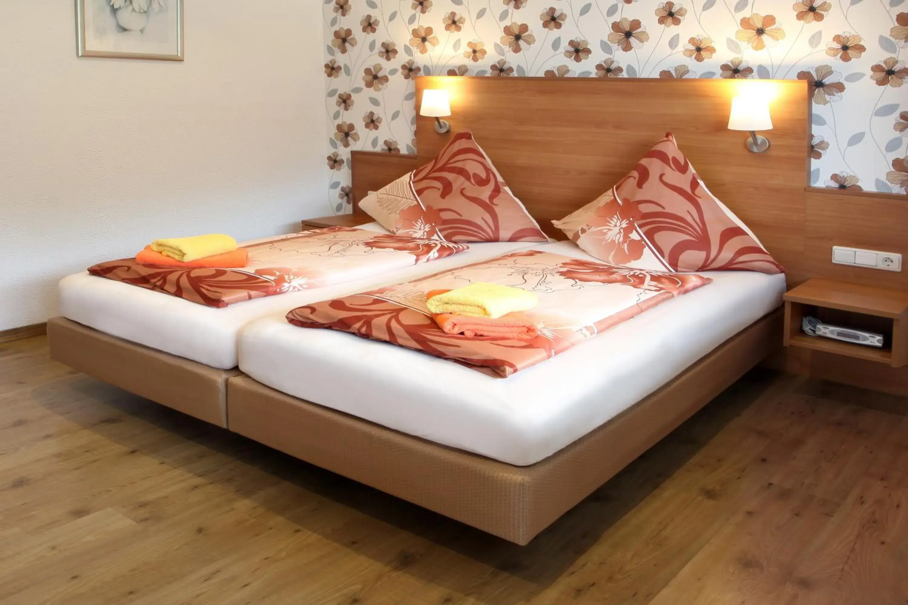 Comfort Double Room in Hotel Rheinkönig Comfort Double Room in Hotel Rheinkönig