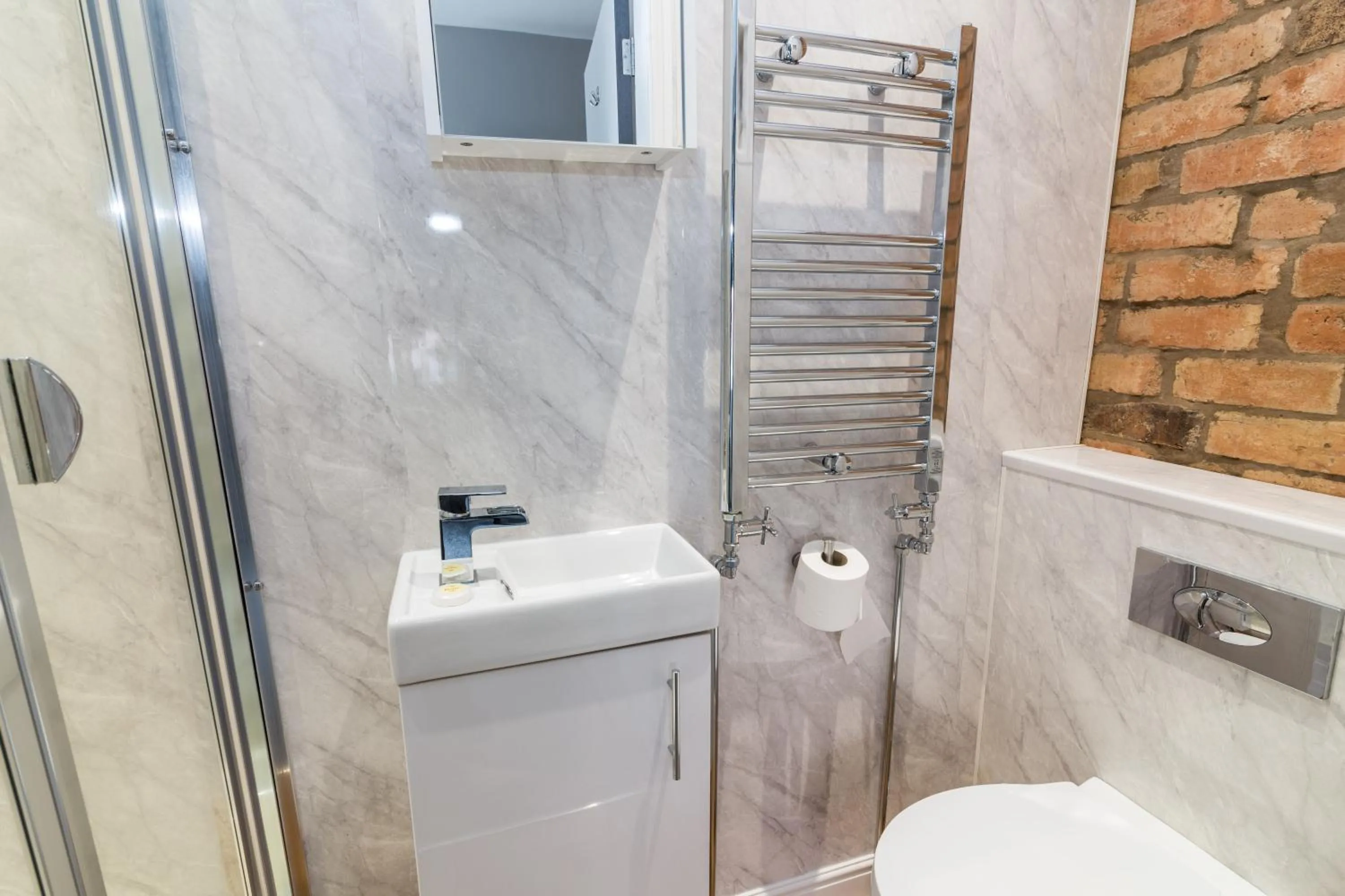 Bathroom in Salisbury Street Guesthouse