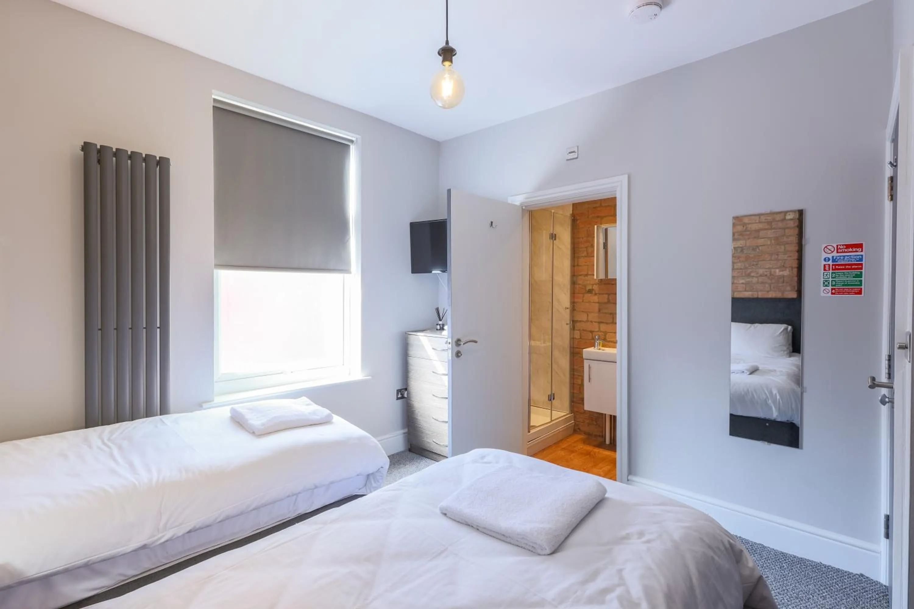 Bedroom, Bed in Salisbury Street Guesthouse