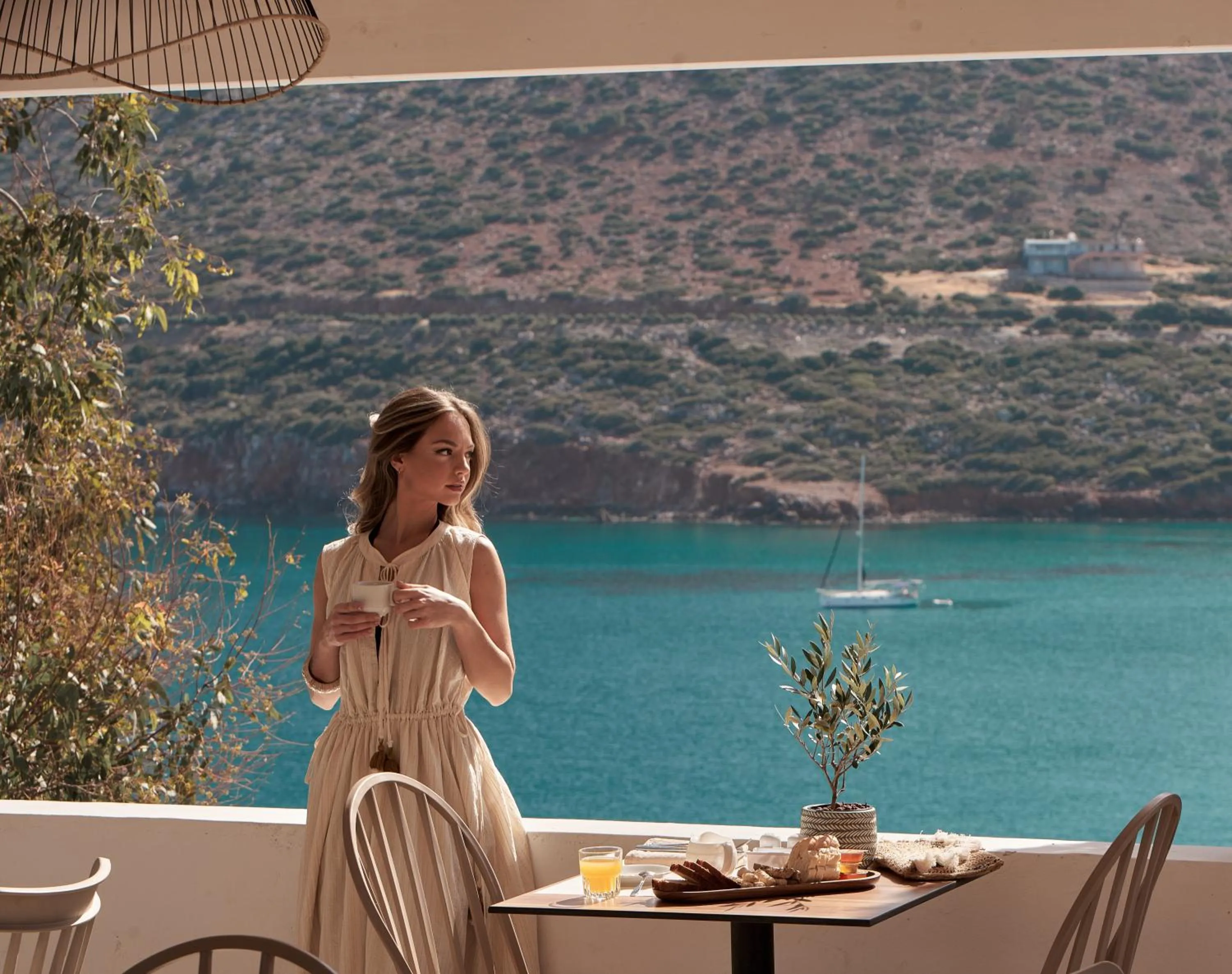 Restaurant/places to eat in Troulis Apart-Hotel