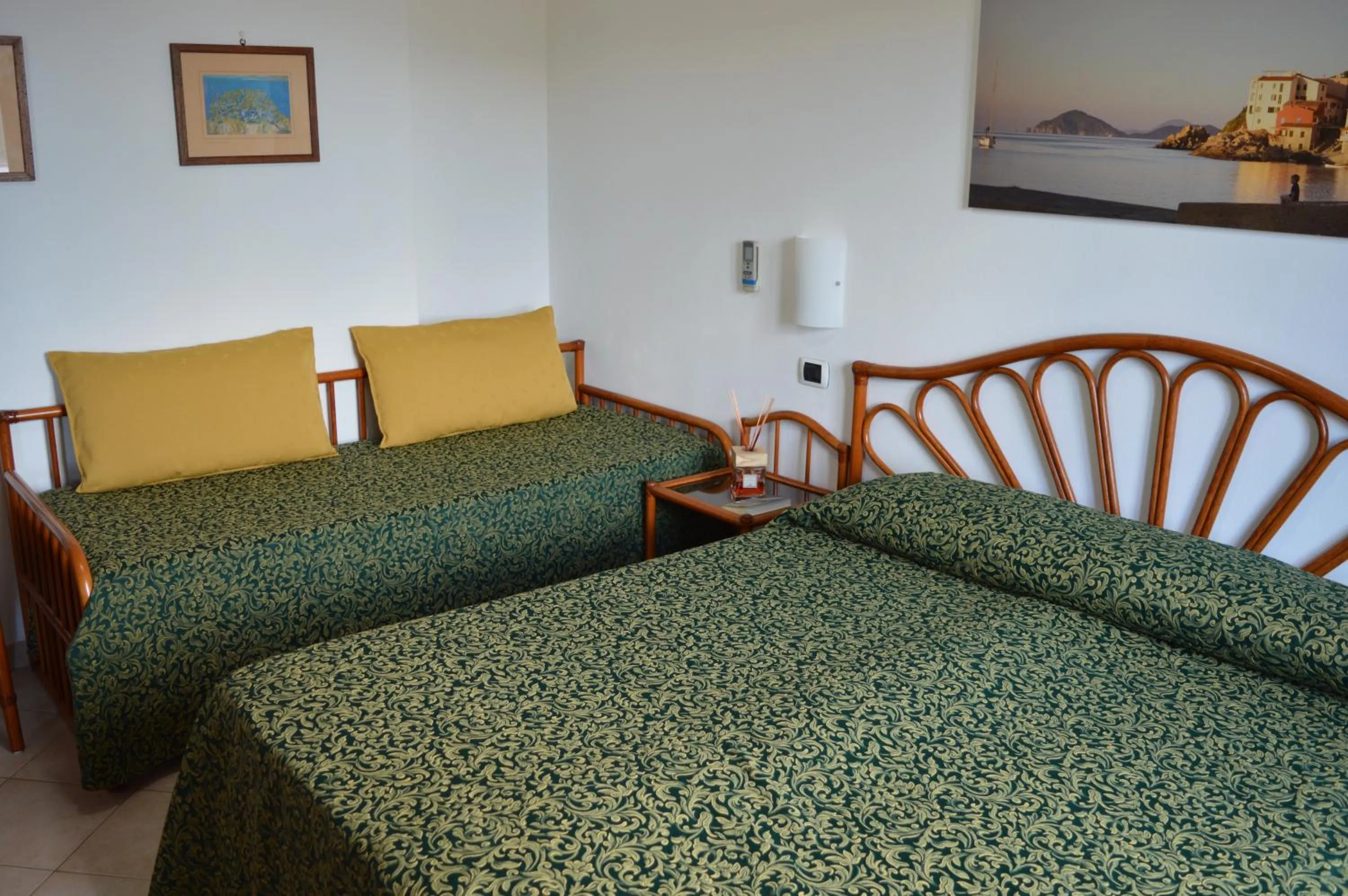 Photo of the whole room in Albergo Le Briciole