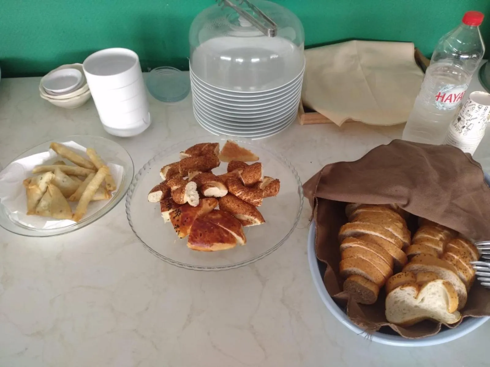 Breakfast in Baronessa Apart Hotel