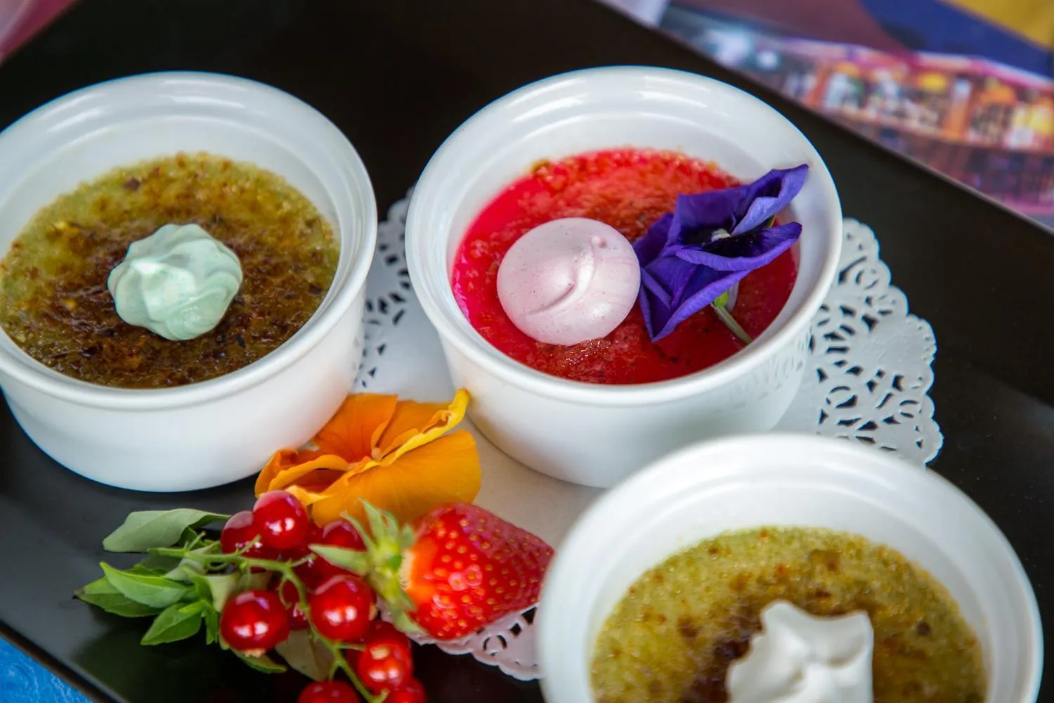 Restaurant/places to eat in Les Pins Blancs en Provence