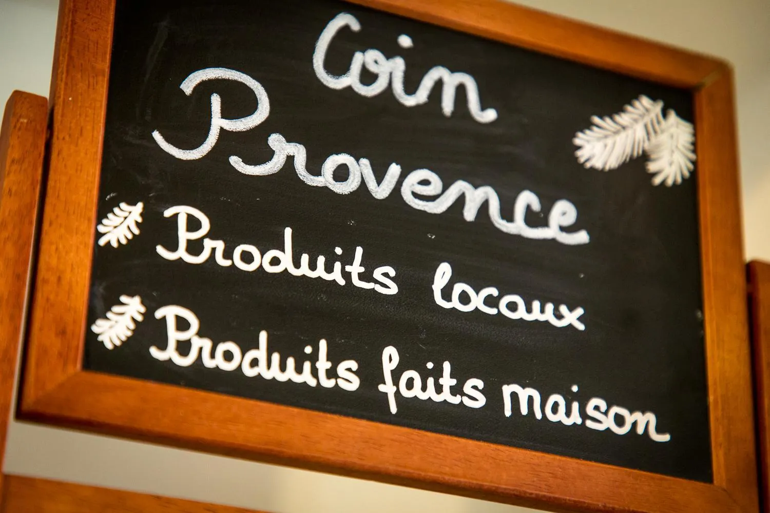 Breakfast in Les Pins Blancs en Provence