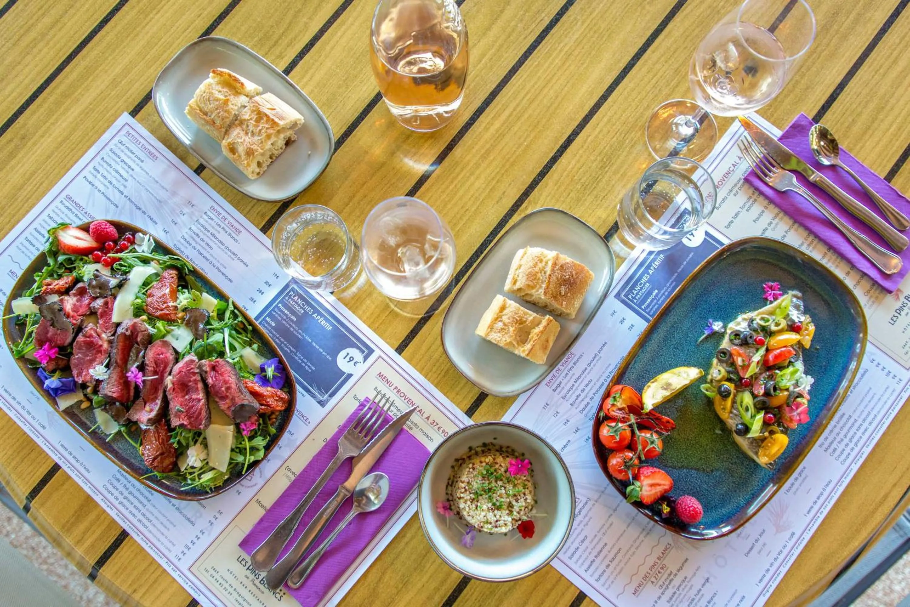 Les Pins Blancs en Provence