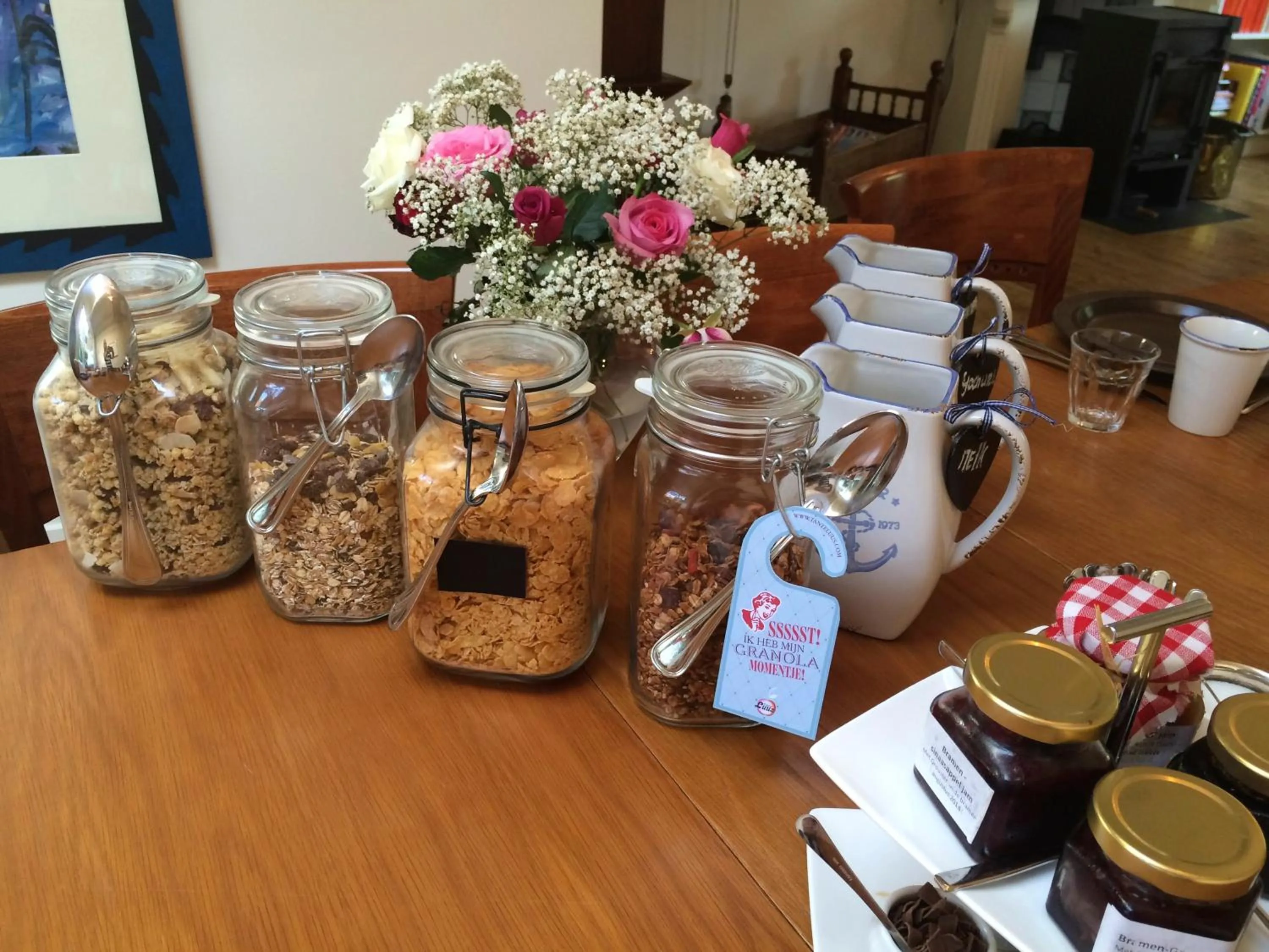 Breakfast in De Thuiskamer in Grou als B&B of Vakantiehuis