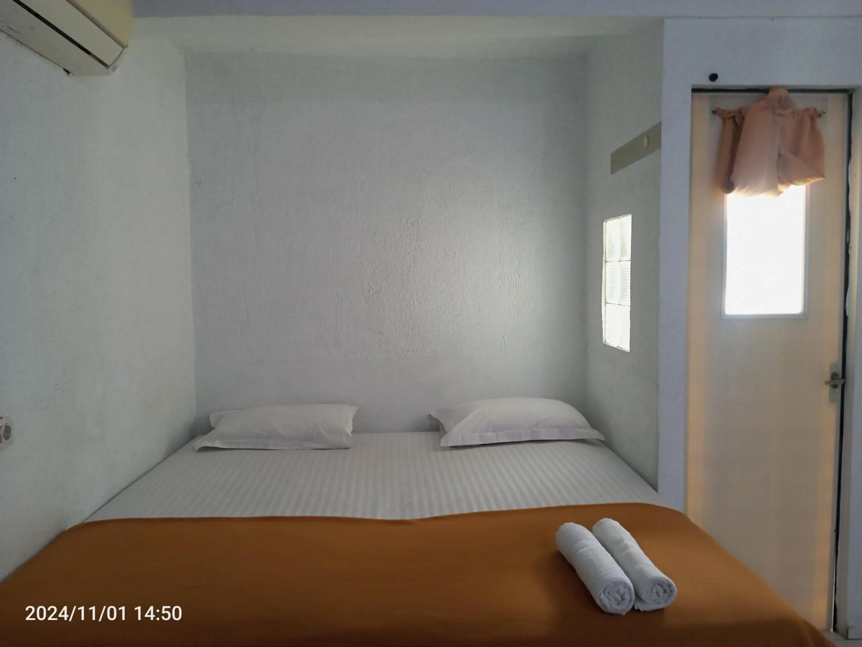 Bed in G357 Near Margo City