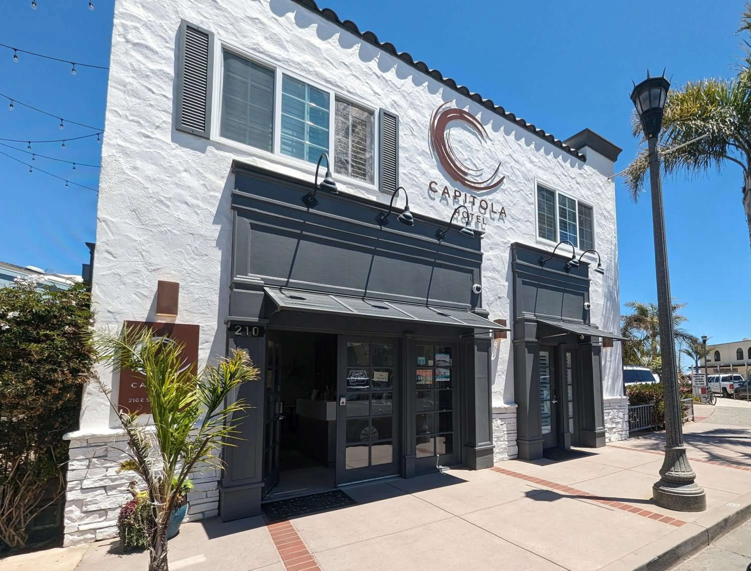 Property building in Capitola Hotel
