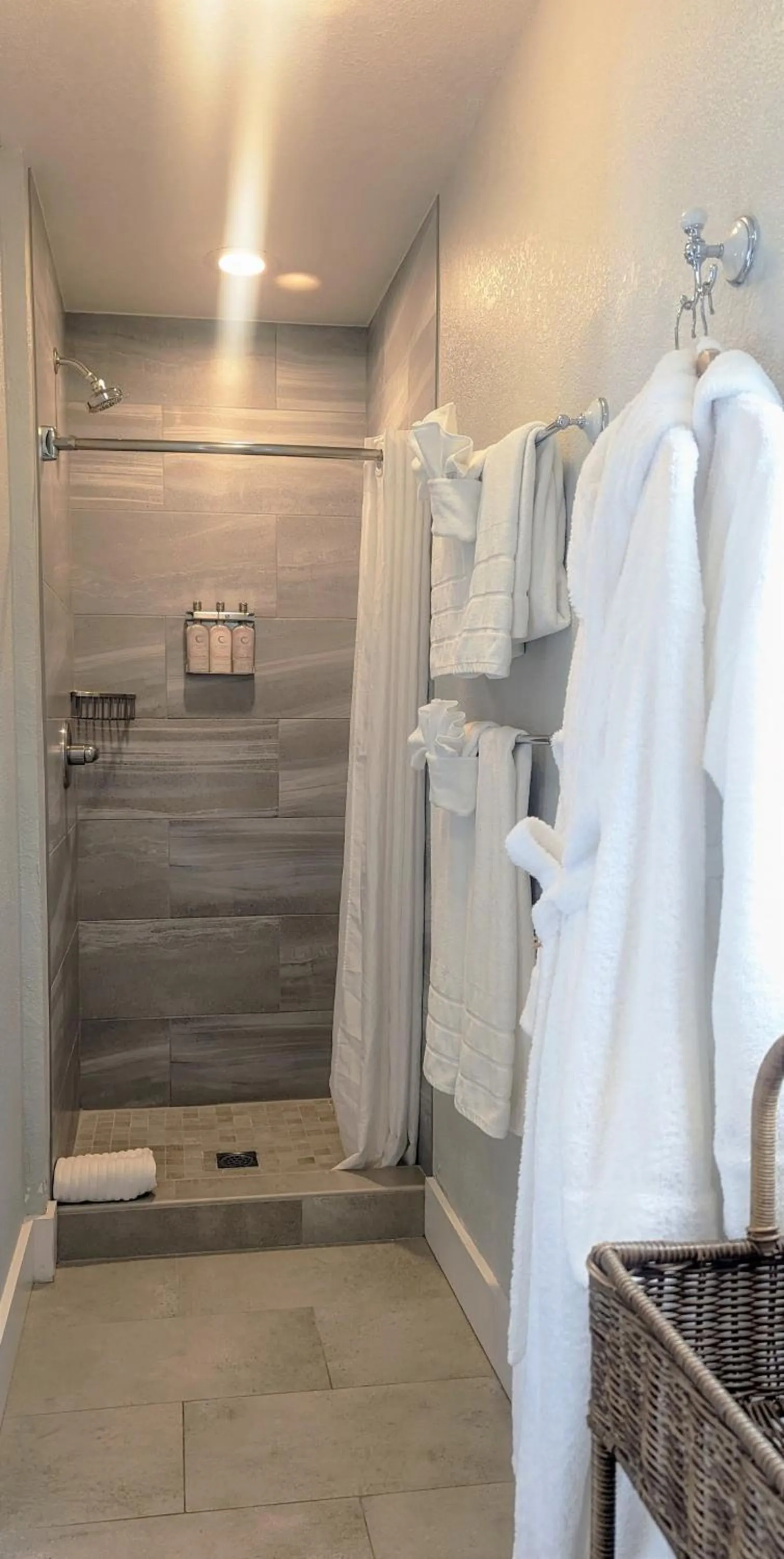 Bathroom in Capitola Hotel