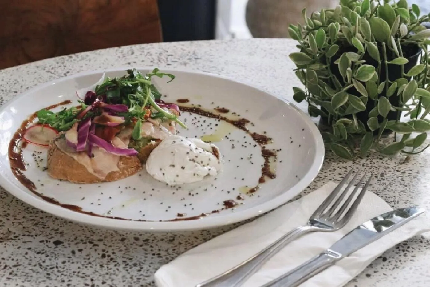 Restaurant/places to eat in Lloyd's Inn Bali