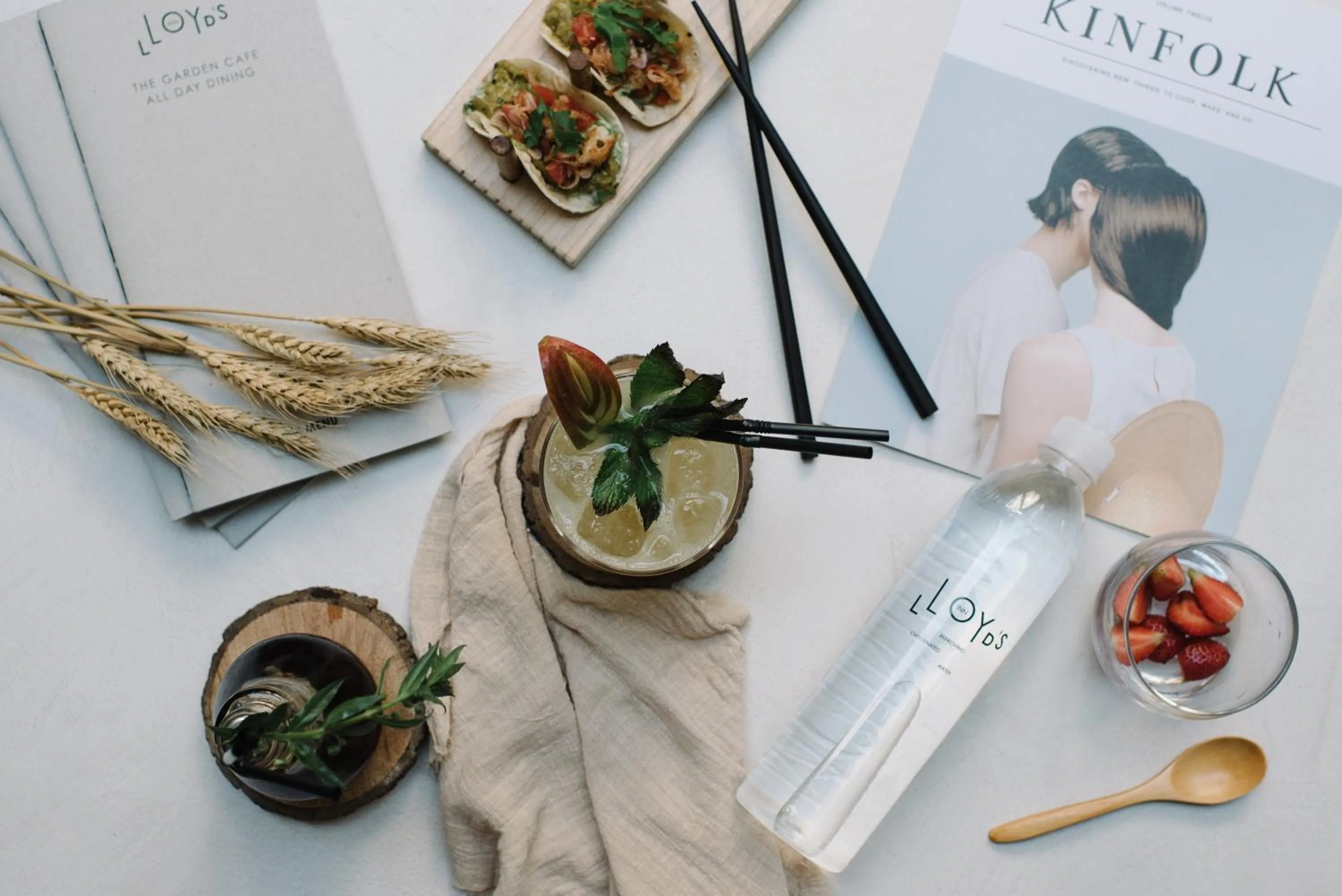 Food and drinks in Lloyd's Inn Bali