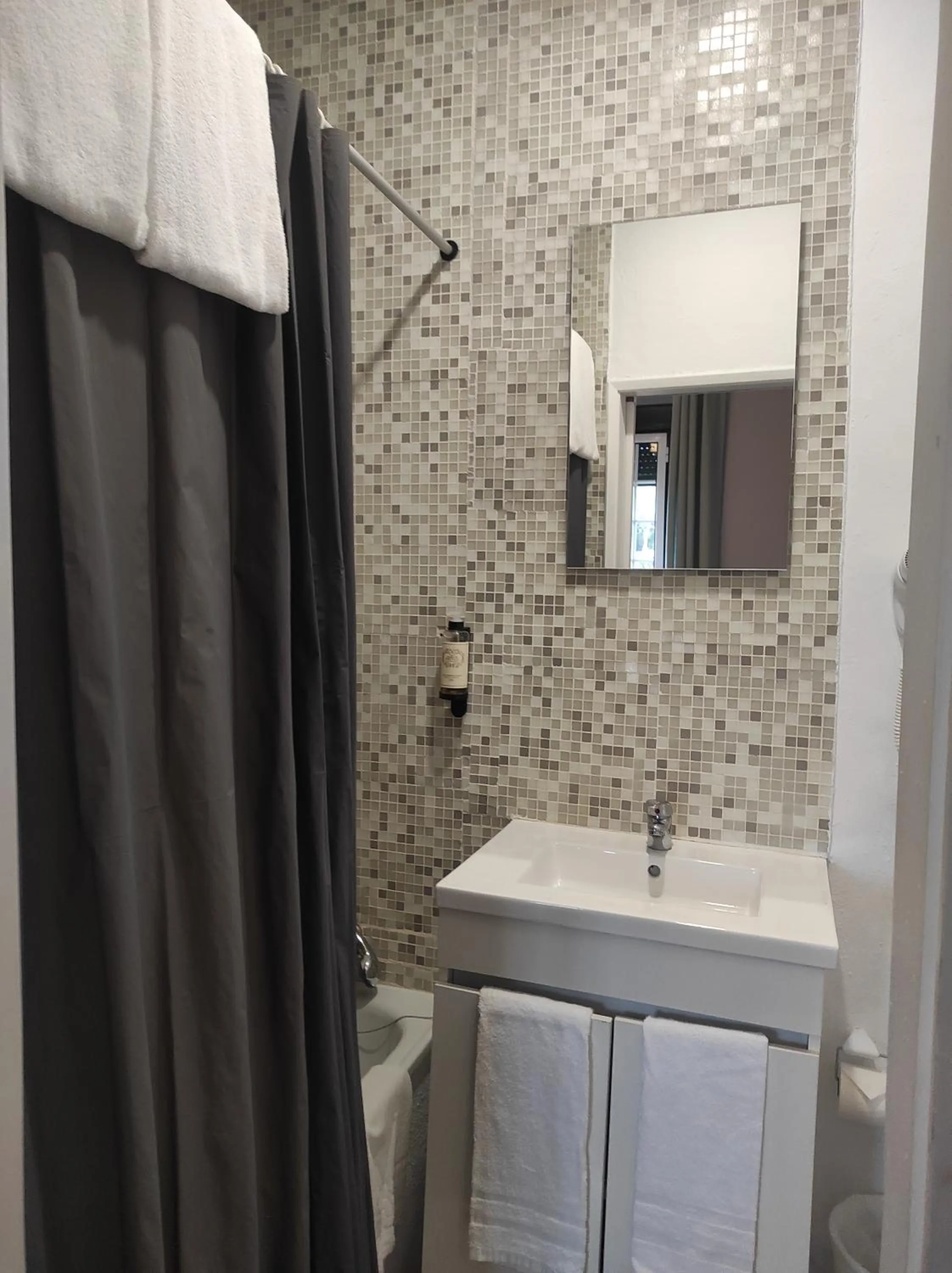 Shower in Hotel Boavista - Vintage House