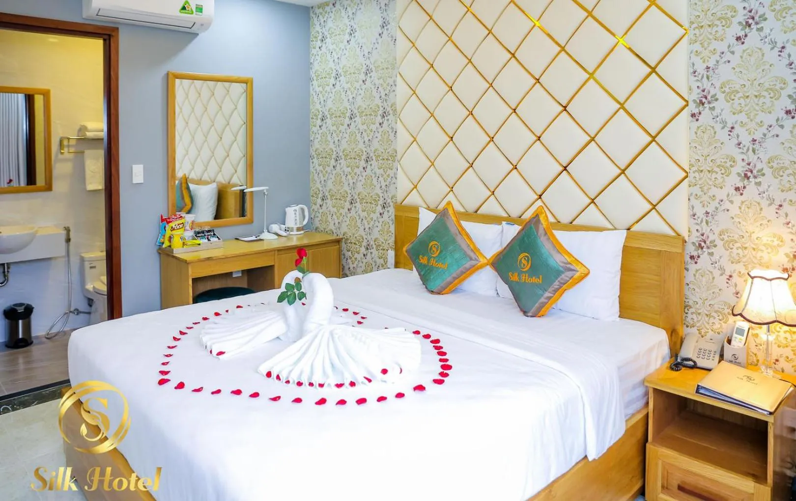 Bed in Silk Hotel near Tan Son Nhat Airport