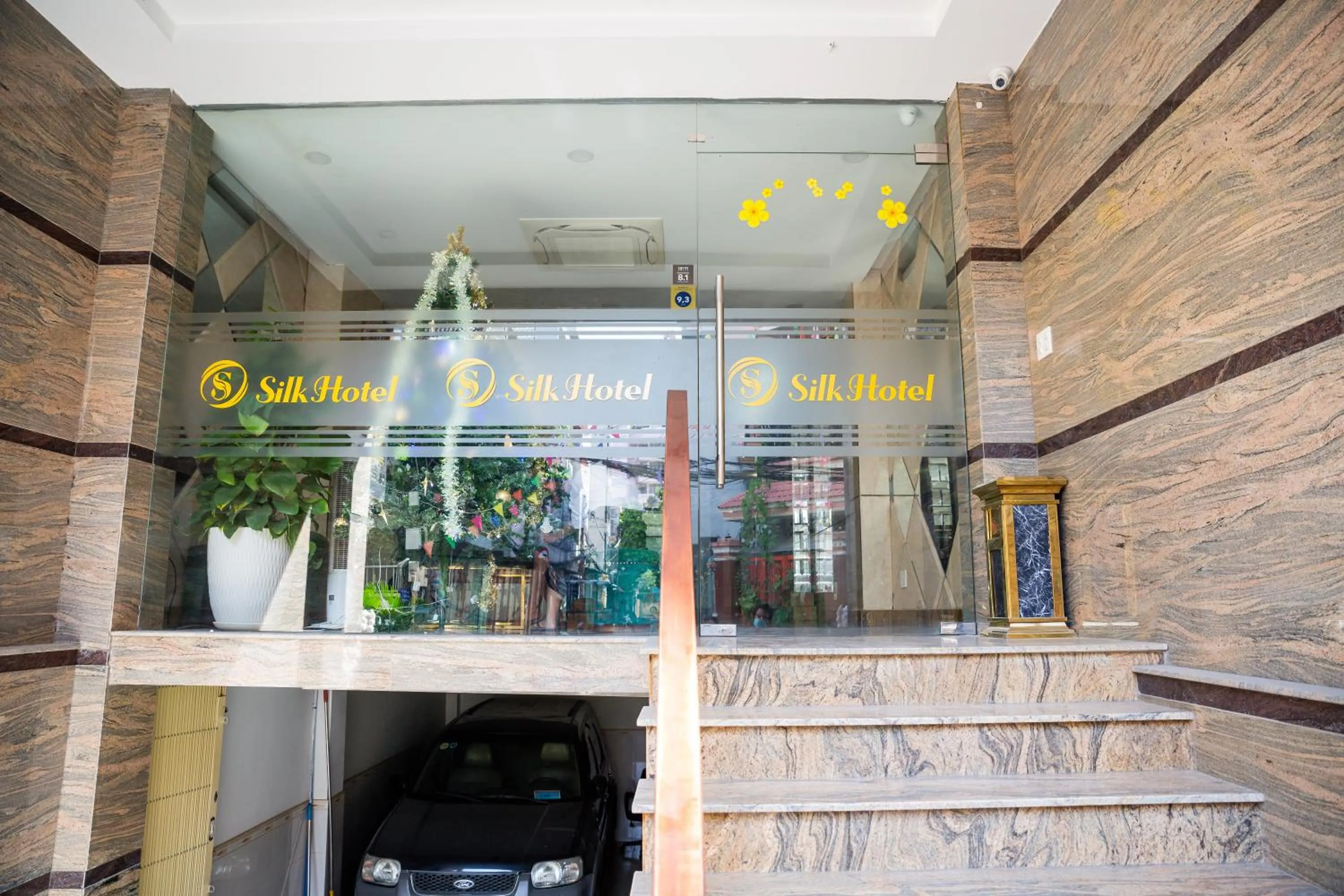 Property building in Silk Hotel near Tan Son Nhat Airport