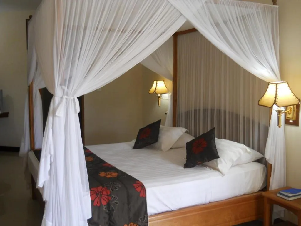 Bed in Sunny Golf Tamatave