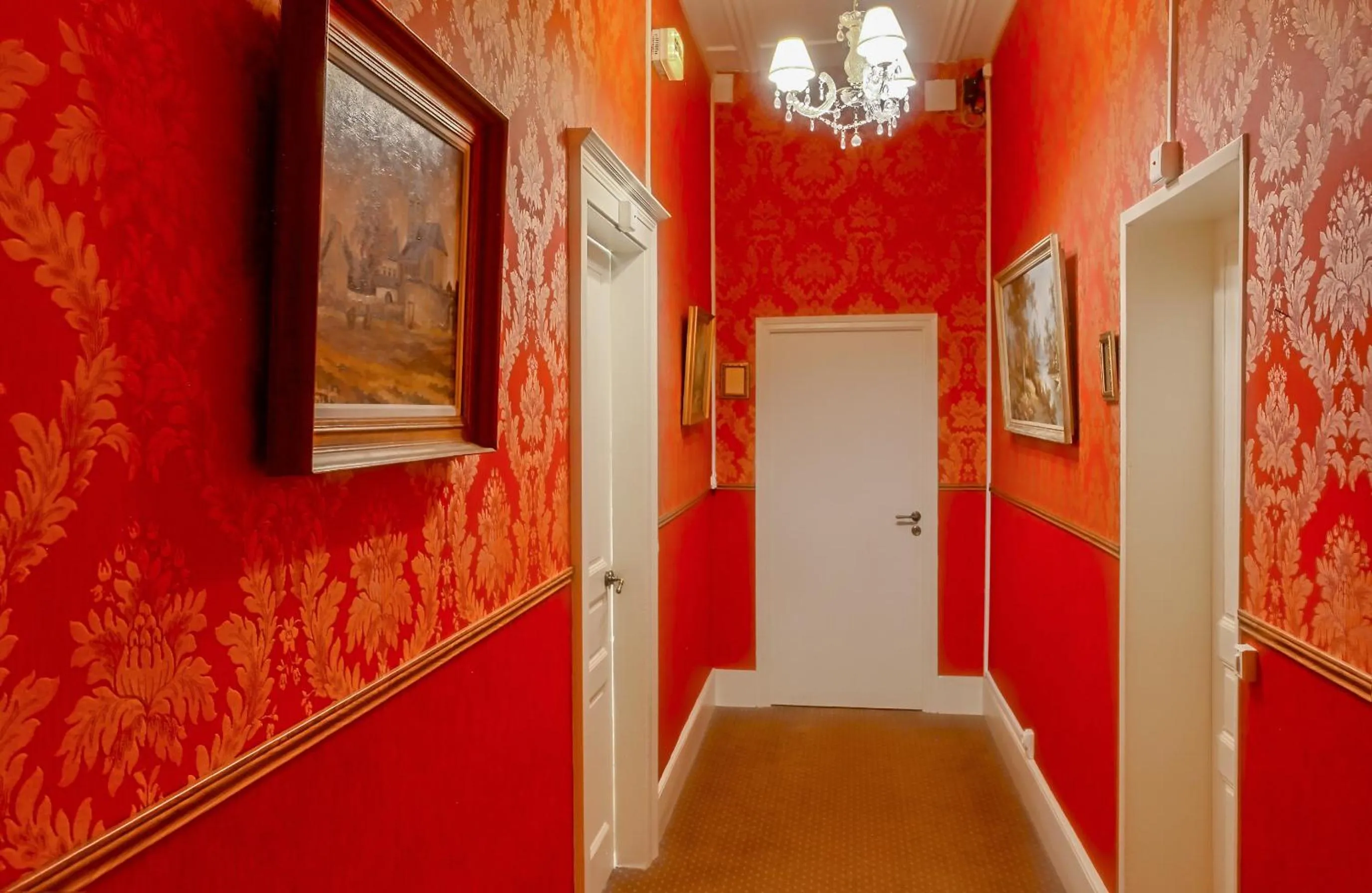 Lobby or reception in Château de Moulin-le-Comte