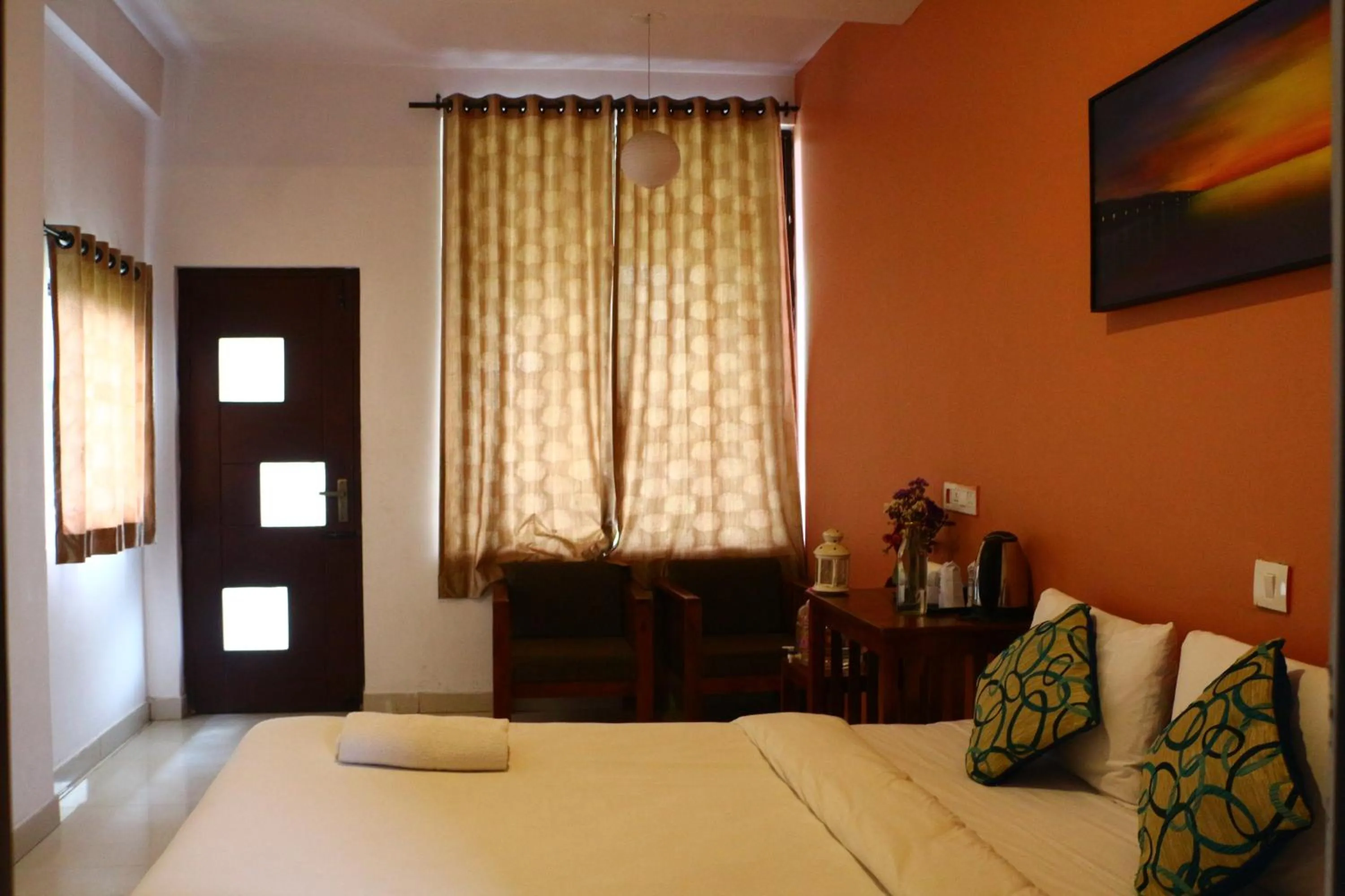 Bed in Logan Camp Ooty