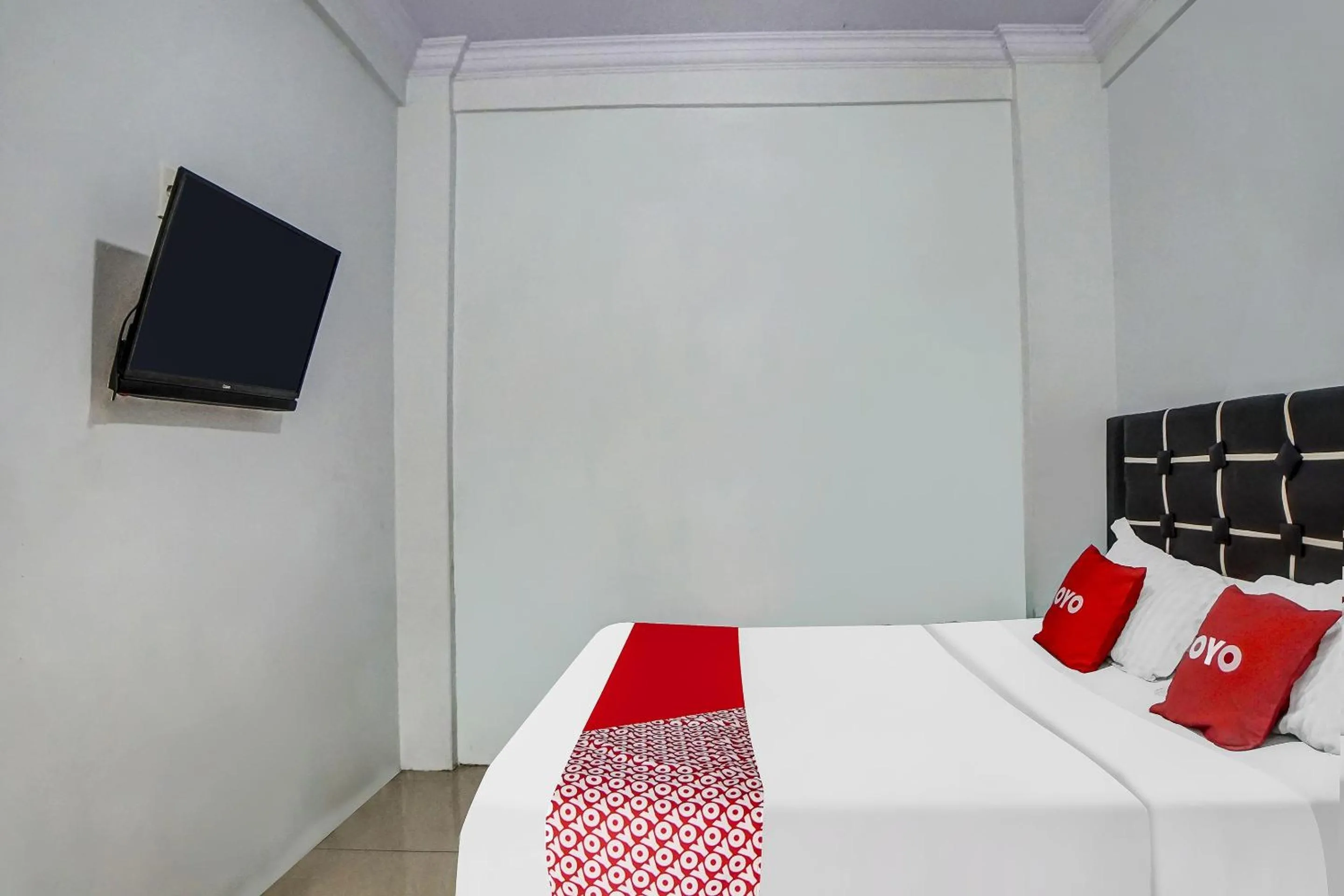 Bedroom in Hotel O Roemah Gebang