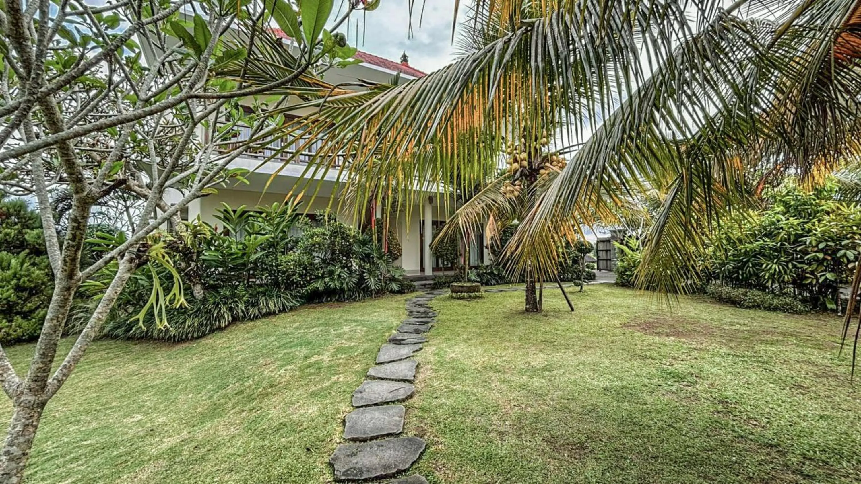 Property building in DLobong Suites Ubud