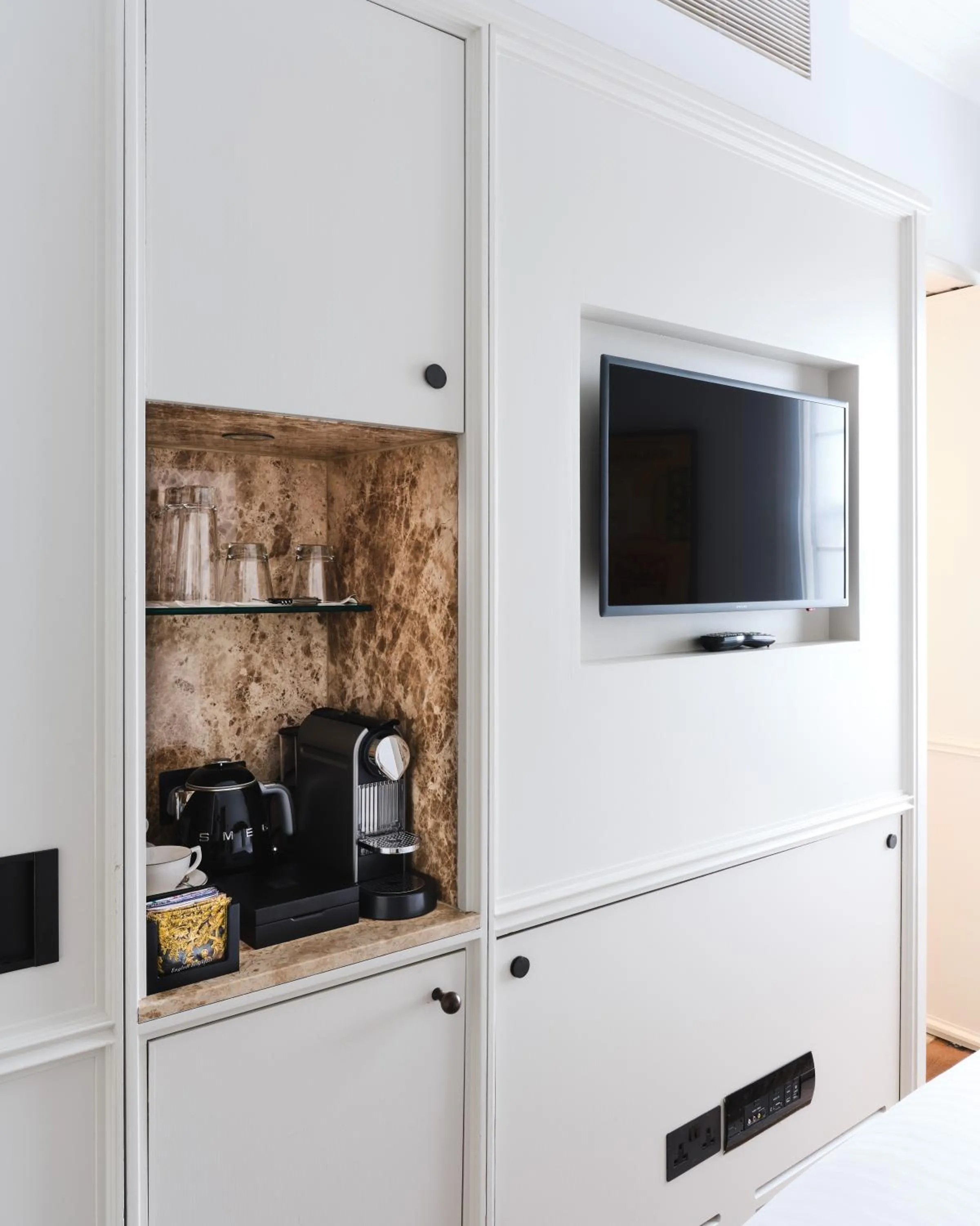 Decorative detail in The Adria