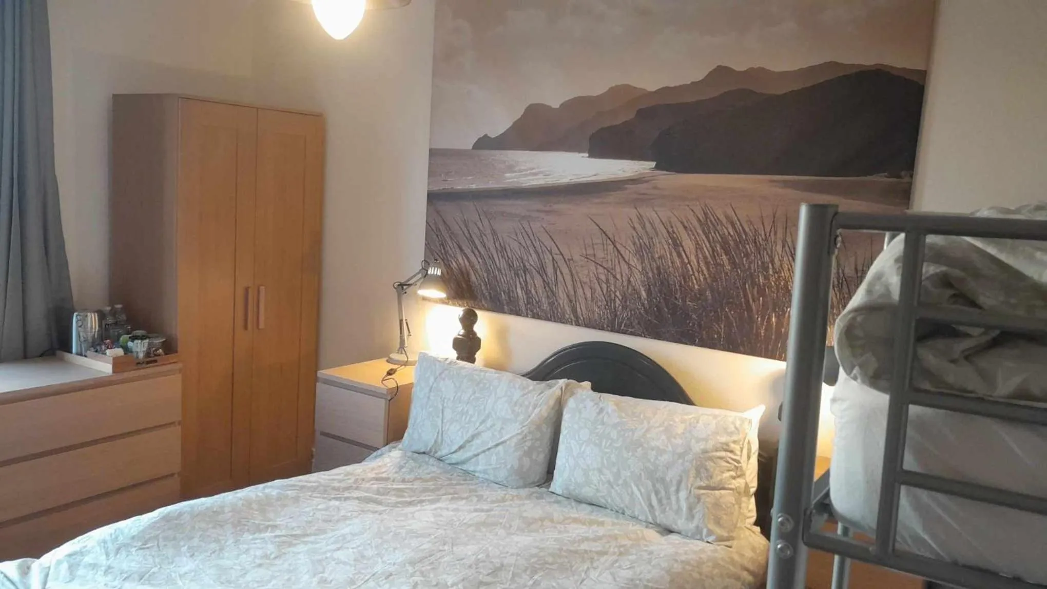 Bed in Driftwood B&B Weymouth