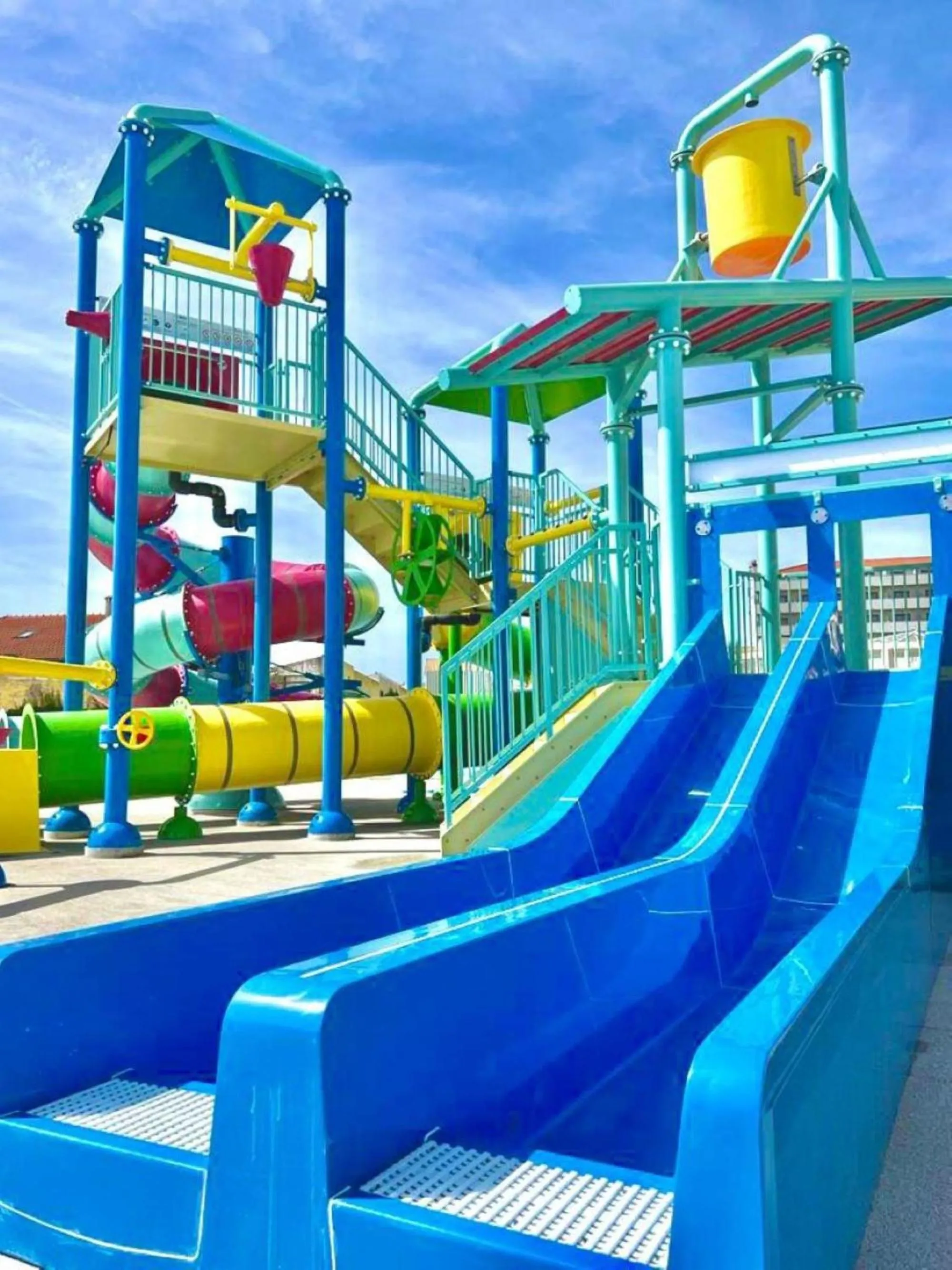 Aqua park in Hotel Cristal Praia Resort & SPA