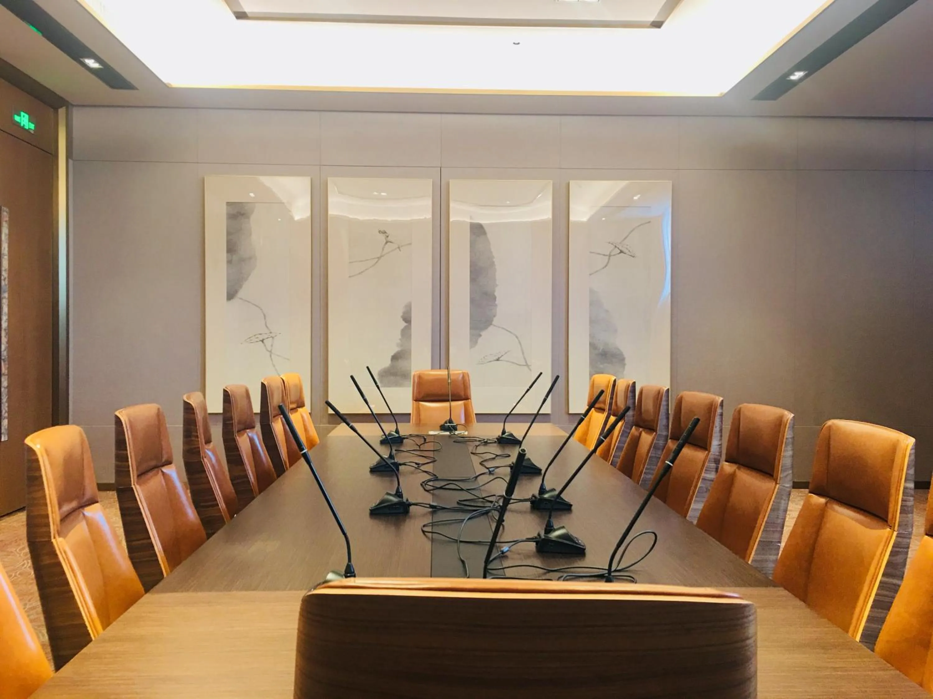 Ramada Plaza Fuxian Lake