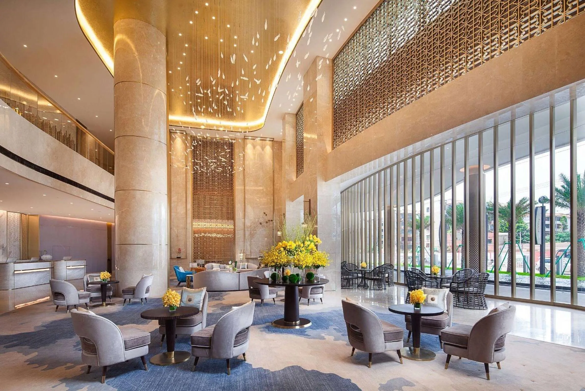 Lobby or reception in Ramada Plaza Fuxian Lake