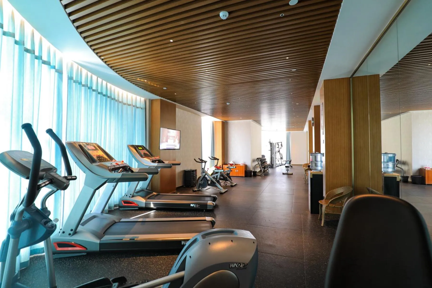 Ramada Plaza Fuxian Lake