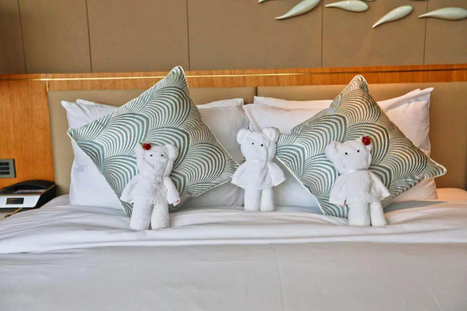 Ramada Plaza Fuxian Lake