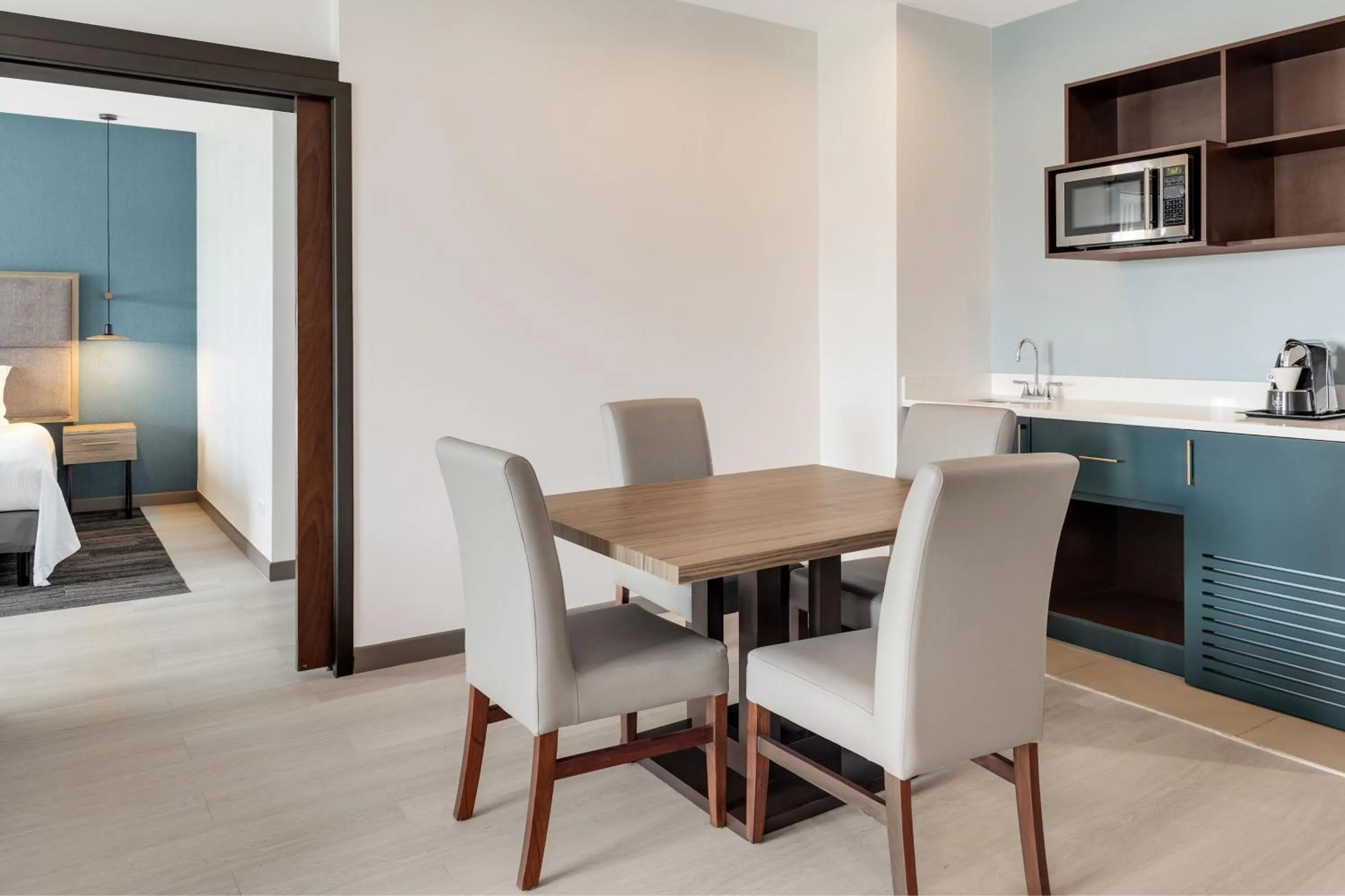 Photo of the whole room in Courtyard by Marriott San Jose Airport Alajuela