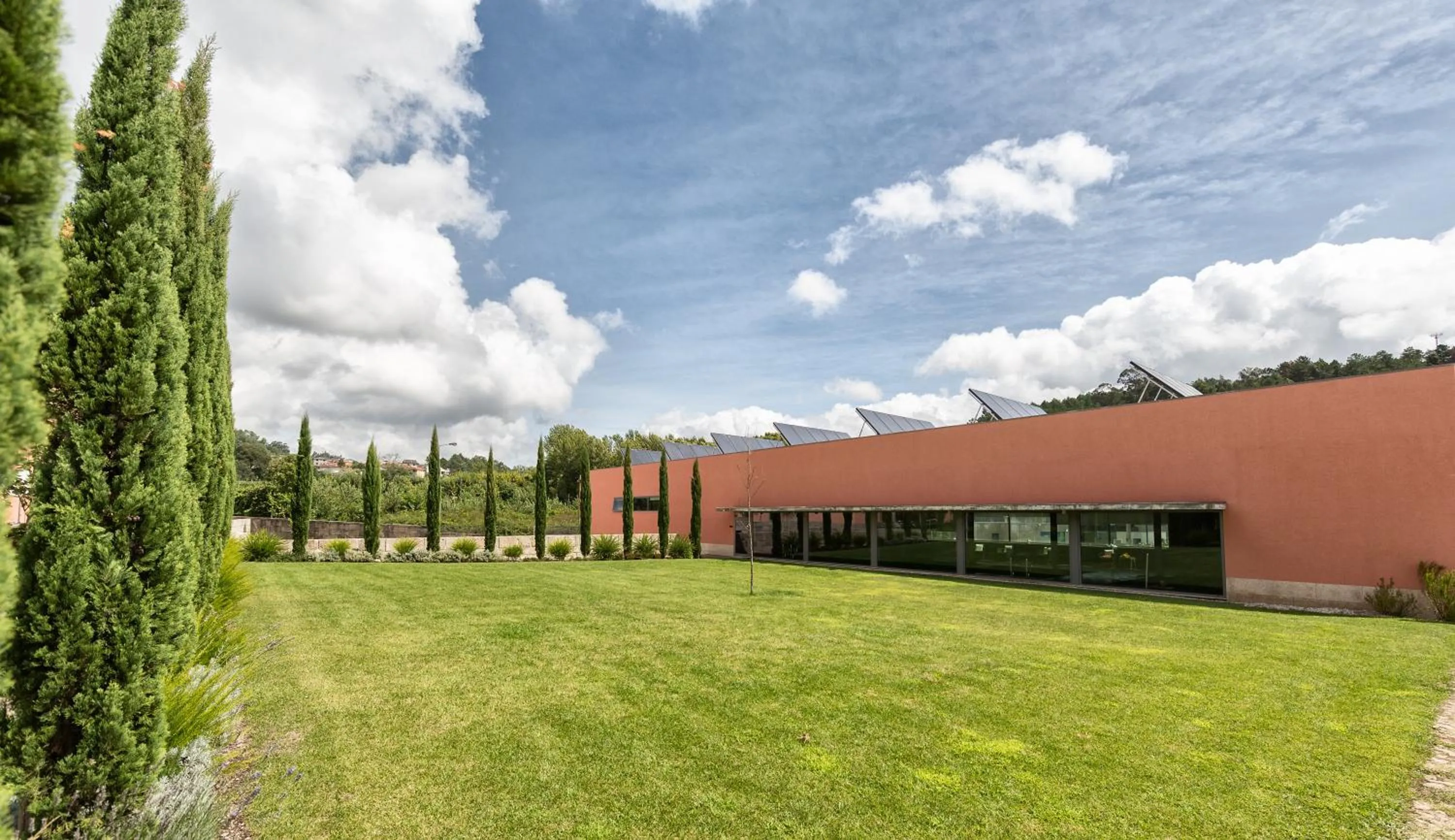 Property building in Hotel Quinta da Cruz & SPA