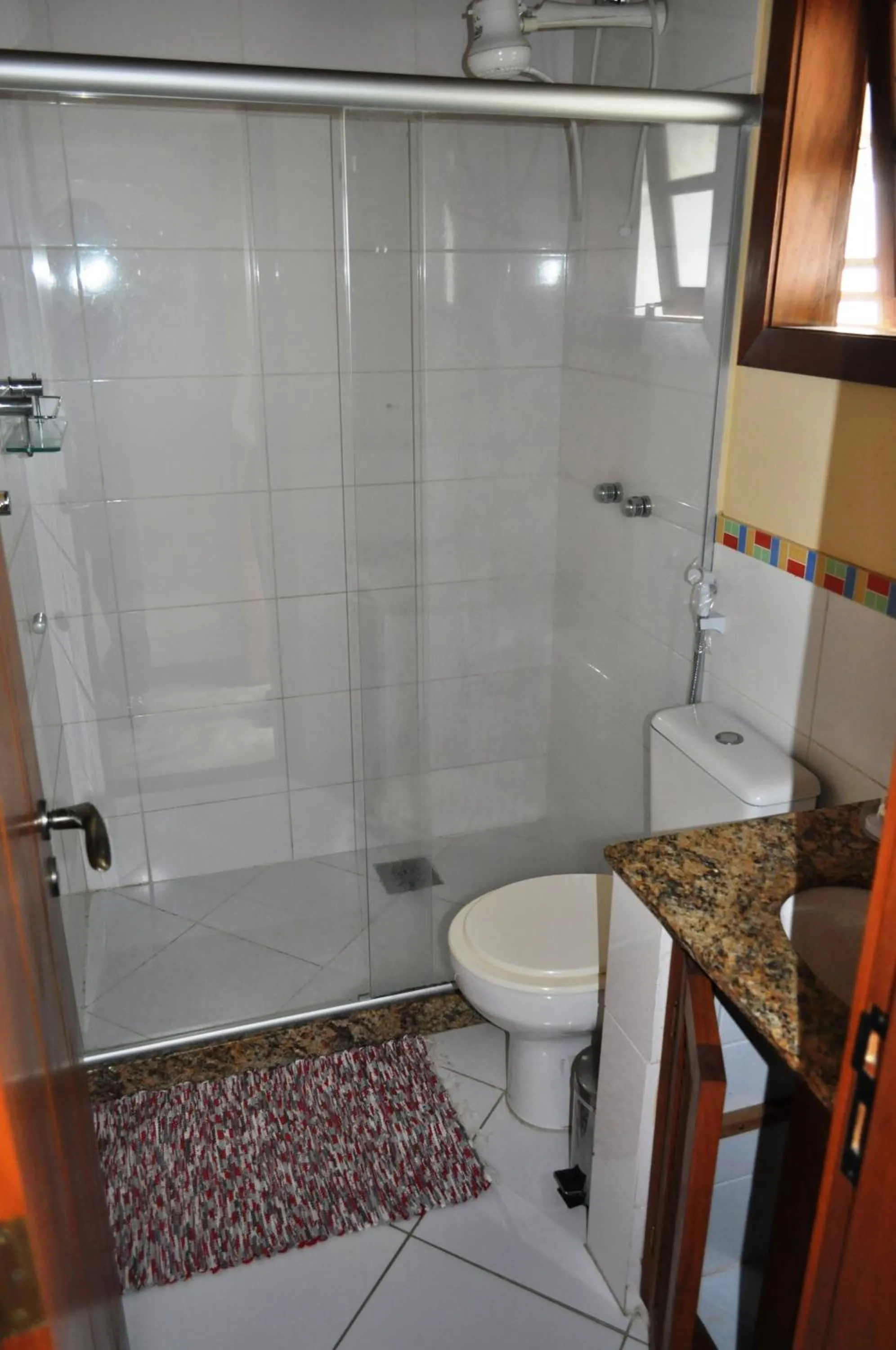 Bathroom in Pousada Casa das Rosas