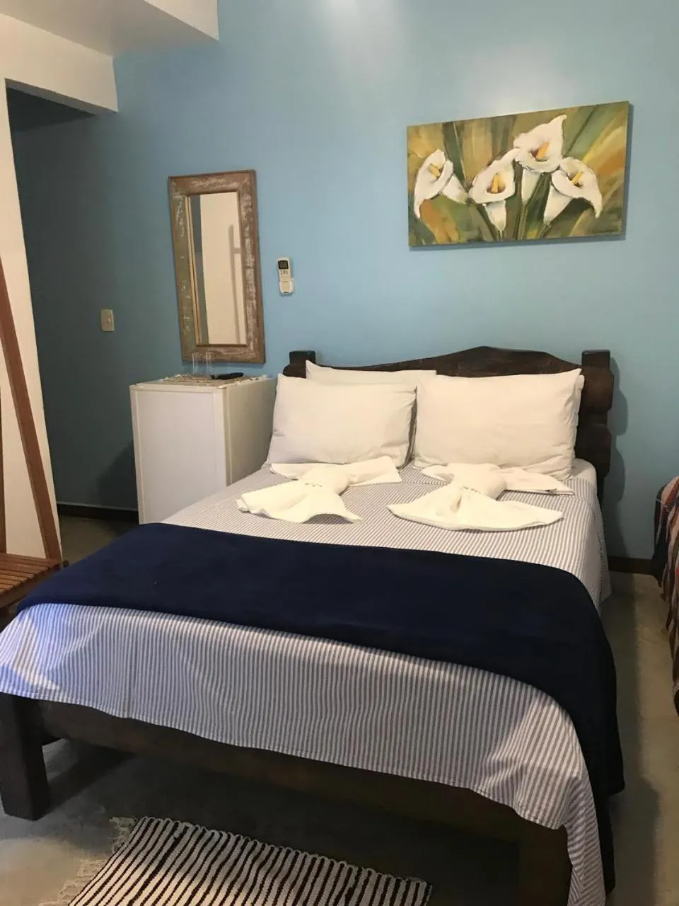 Photo of the whole room, Bed in Pousada Casa das Rosas