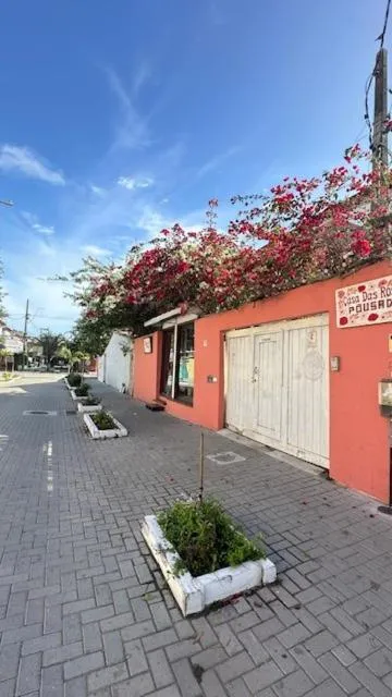 Property building in Pousada Casa das Rosas