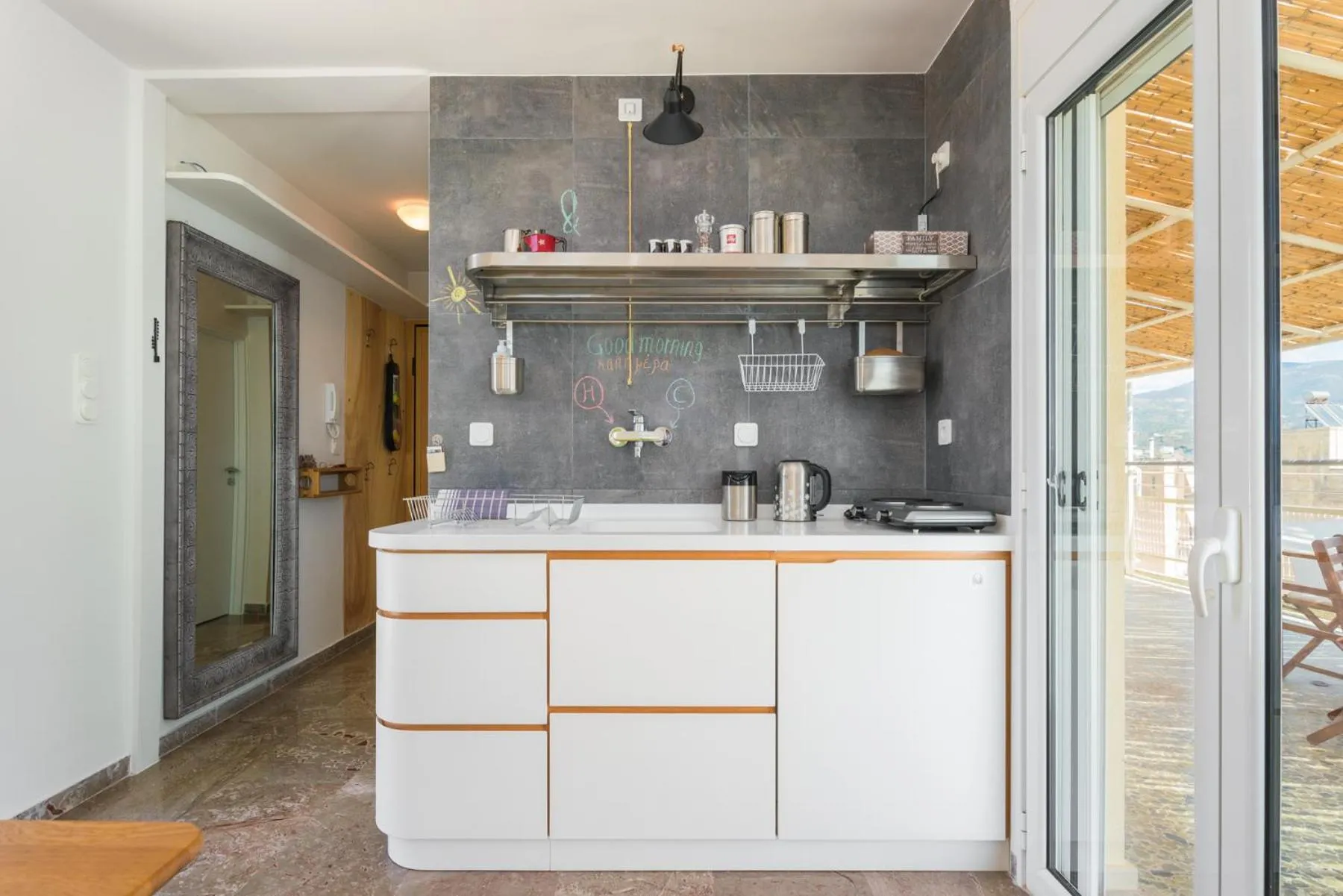 Coffee/tea facilities in Seafront Penthouse LEO